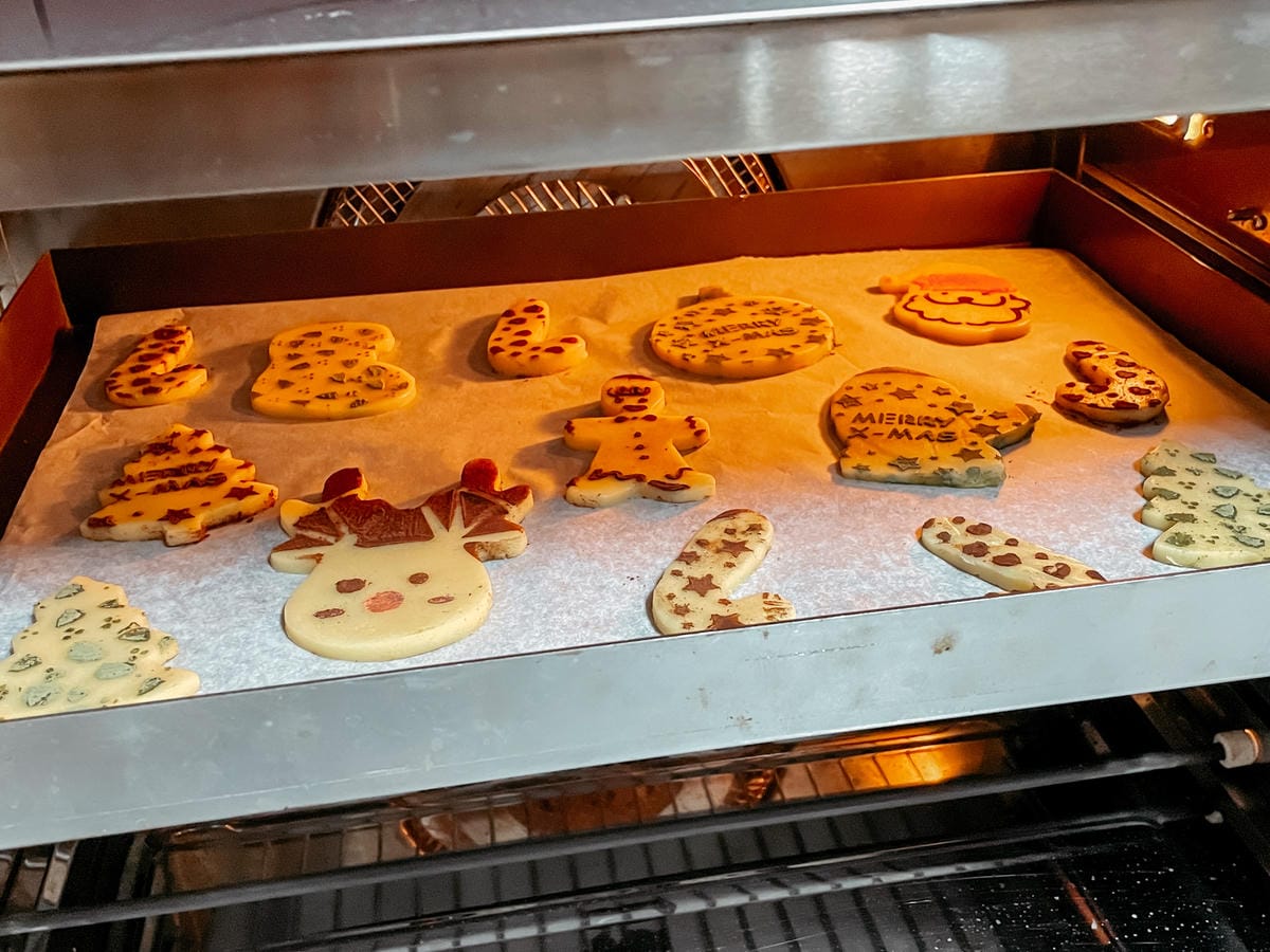 聖誕節印花造型餅乾 親子烘焙時間 零失誤的手工餅乾學起來23.JPG 聖誕節印花造型餅乾 親子烘焙時間 零失誤的手工餅乾學起來23.JPG