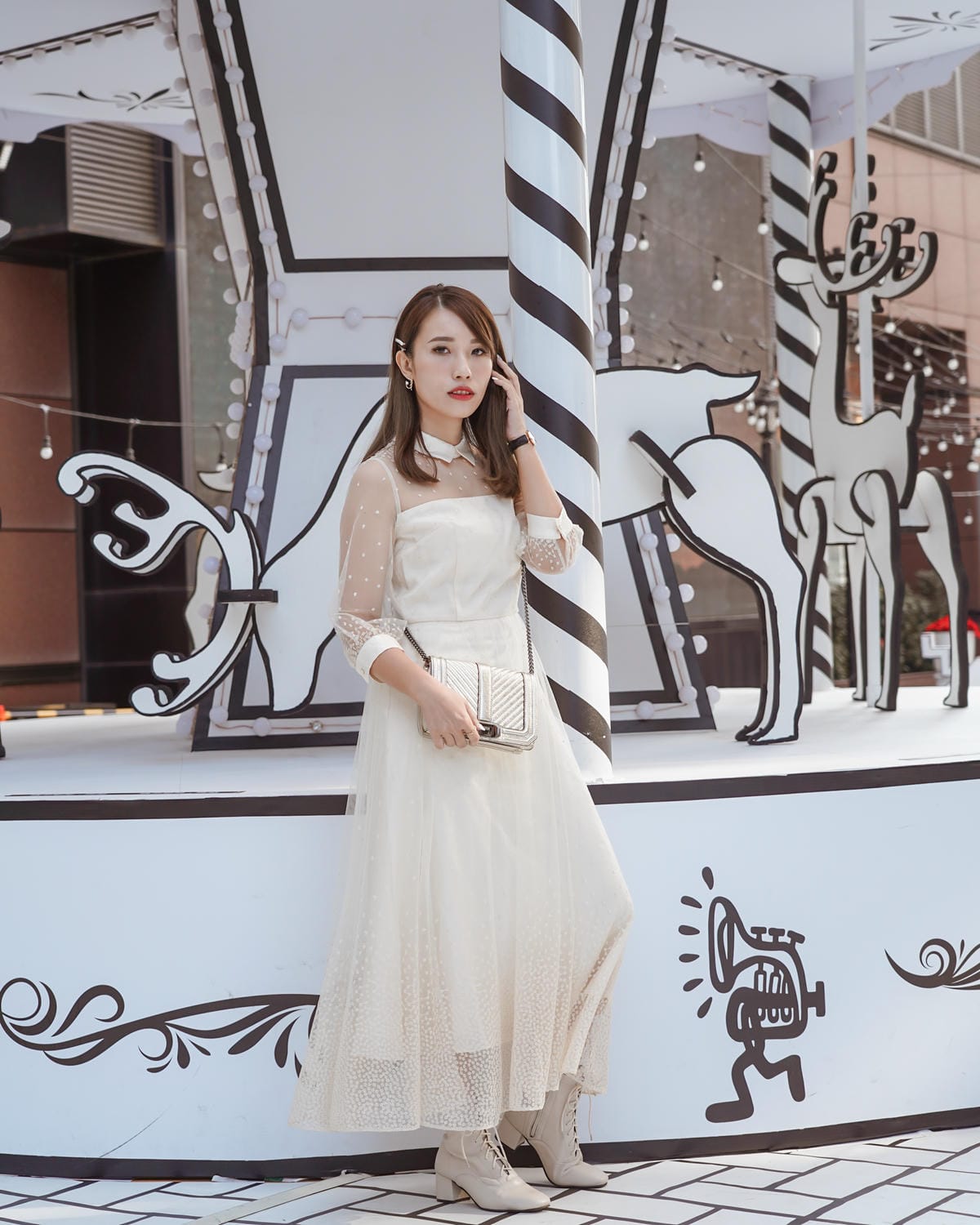 跨年保暖穿搭 iROO 跨年約會Party 仙女穿搭三套LOOK 時尚迎接2021吧!9.JPG 跨年保暖穿搭 iROO 跨年約會Party 仙女穿搭三套LOOK 時尚迎接2021吧!9.JPG