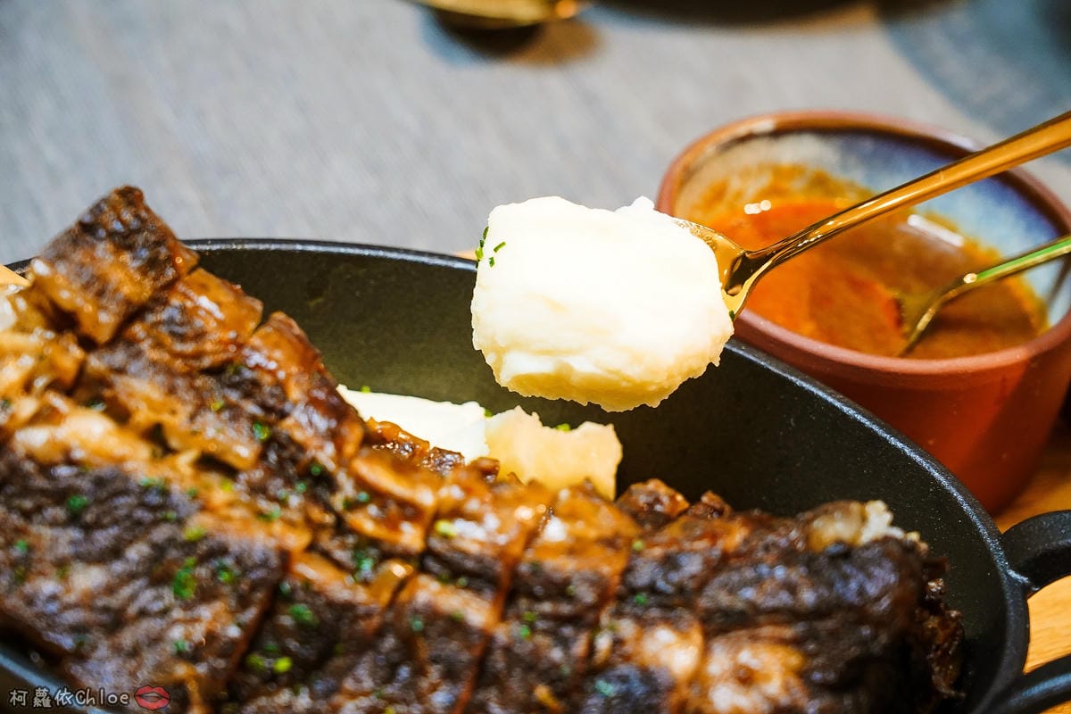 大立EATALEE美食街 金窯義式料理XLuigi 路易奇洗衣公司 高雄最強美食角落 不出國也能享用義式料理!36.jpg 大立EATALEE美食街 金窯義式料理XLuigi 路易奇洗衣公司 高雄最強美食角落 不出國也能享用義式料理!36.jpg