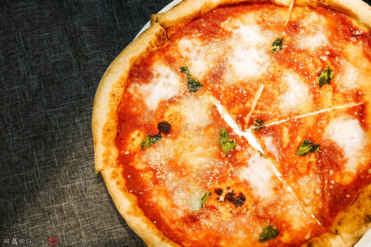 大立EATALEE美食街 金窯義式料理XLuigi 路易奇洗衣公司 高雄最強美食角落 不出國也能享用義式料理!17.jpg 大立EATALEE美食街 金窯義式料理XLuigi 路易奇洗衣公司 高雄最強美食角落 不出國也能享用義式料理!17.jpg