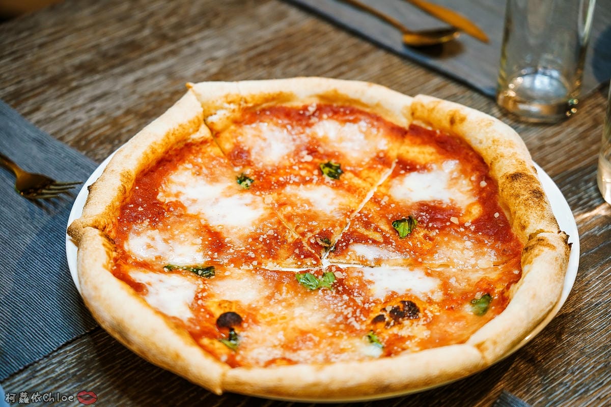 大立EATALEE美食街 金窯義式料理XLuigi 路易奇洗衣公司 高雄最強美食角落 不出國也能享用義式料理!15.jpg 大立EATALEE美食街 金窯義式料理XLuigi 路易奇洗衣公司 高雄最強美食角落 不出國也能享用義式料理!15.jpg