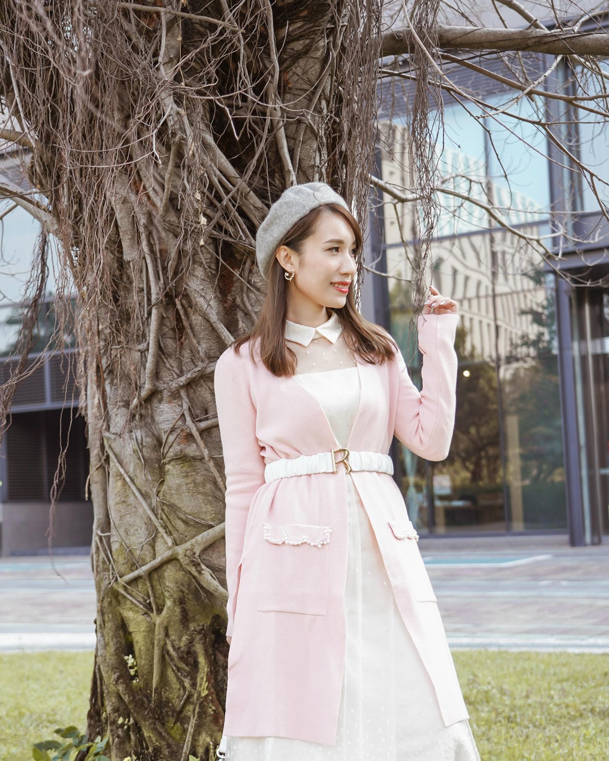 跨年保暖穿搭 iROO 跨年約會Party 仙女穿搭三套LOOK 時尚迎接2021吧!26.JPG 跨年保暖穿搭 iROO 跨年約會Party 仙女穿搭三套LOOK 時尚迎接2021吧!26.JPG