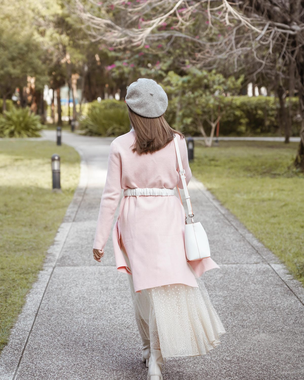 跨年保暖穿搭 iROO 跨年約會Party 仙女穿搭三套LOOK 時尚迎接2021吧!29.JPG 跨年保暖穿搭 iROO 跨年約會Party 仙女穿搭三套LOOK 時尚迎接2021吧!29.JPG