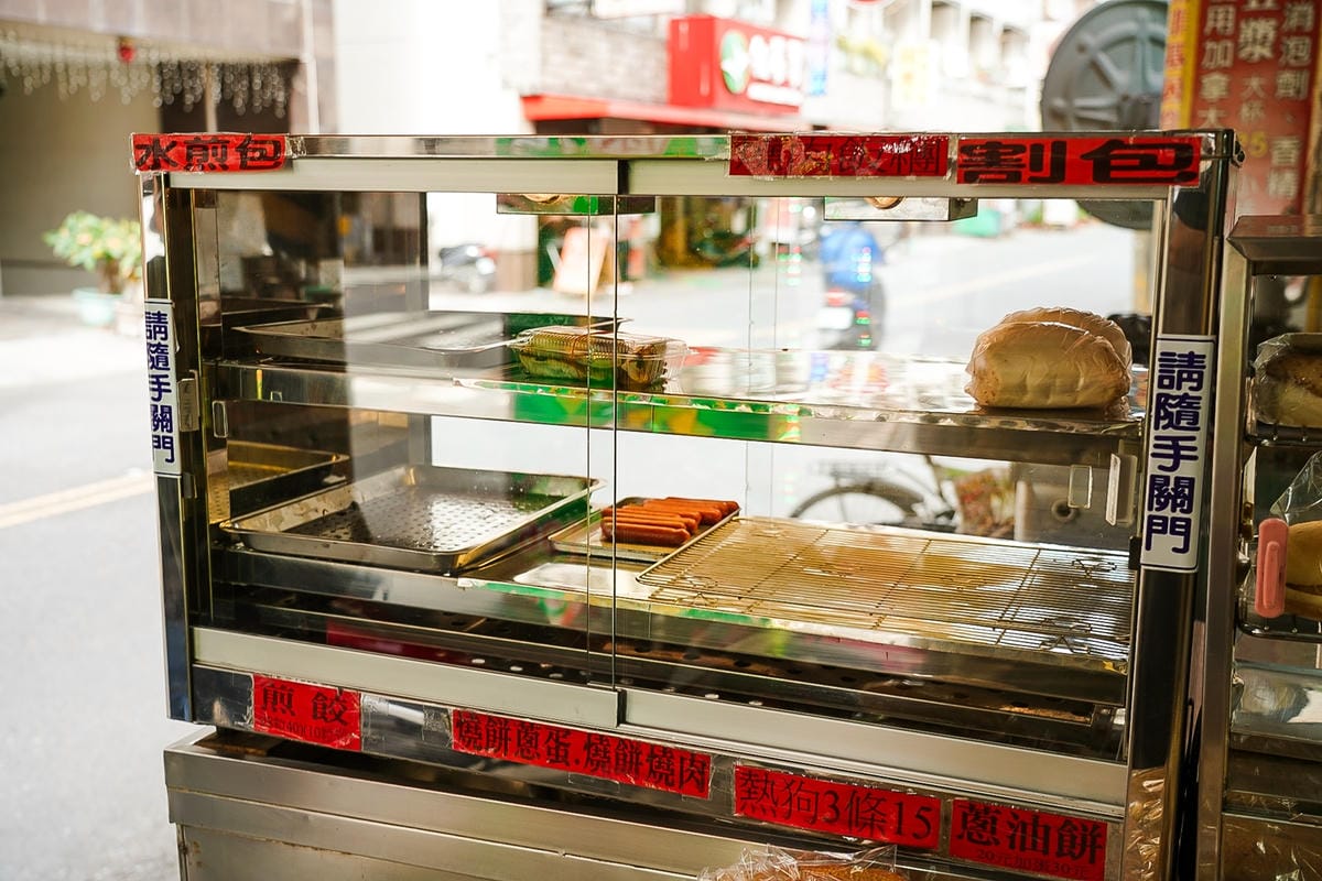 台南永康 五星級豆漿早餐店 在地20年傳統早餐店 店家自製割包 燒餅必吃5.jpg 台南永康 五星級豆漿早餐店 在地20年傳統早餐店 店家自製割包 燒餅必吃5.jpg