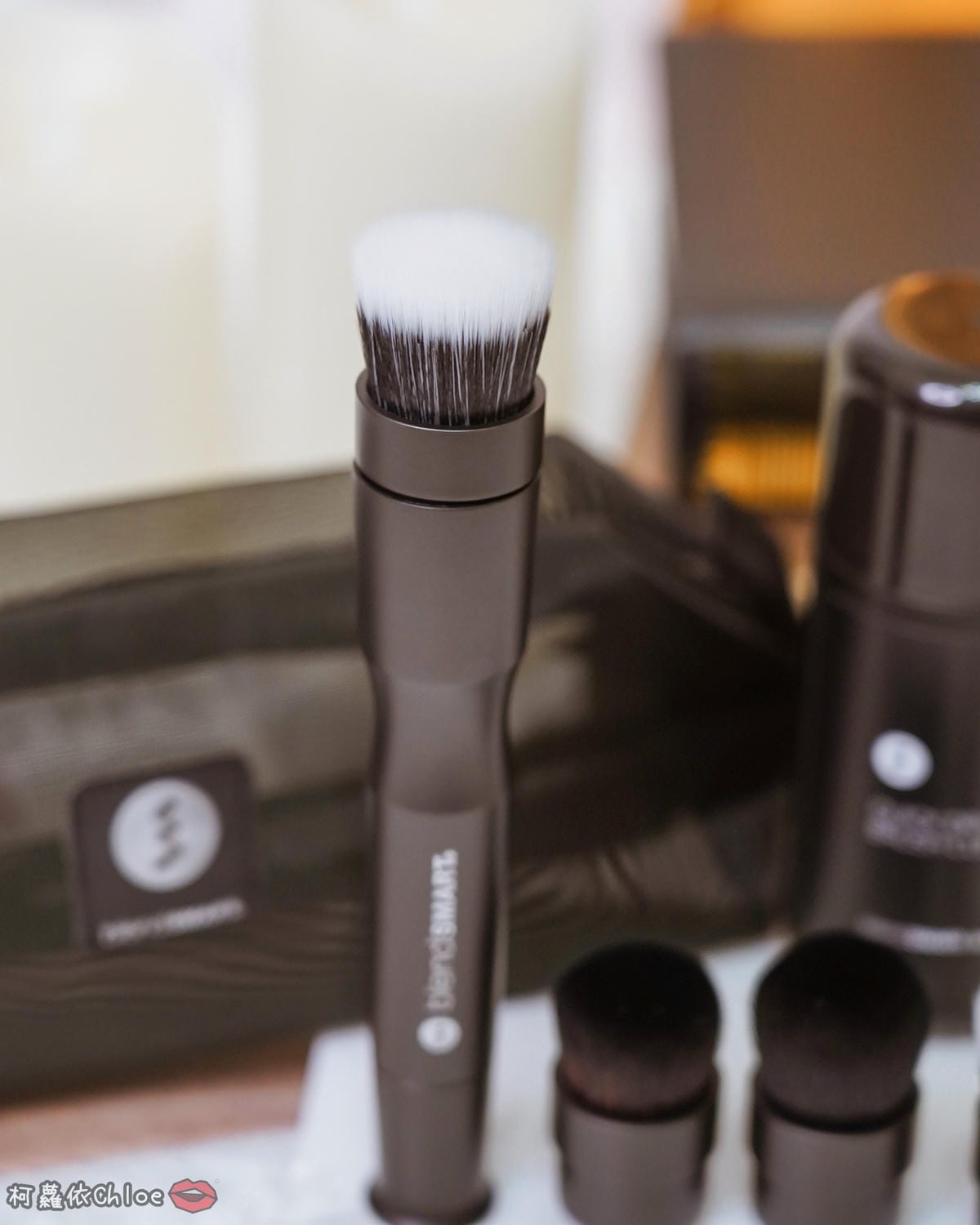 彩妝工具推薦 blendSMART電動化妝刷 達人套裝開箱 上妝輕柔更有效率13.jpg 彩妝工具推薦 blendSMART電動化妝刷 達人套裝開箱 上妝輕柔更有效率13.jpg