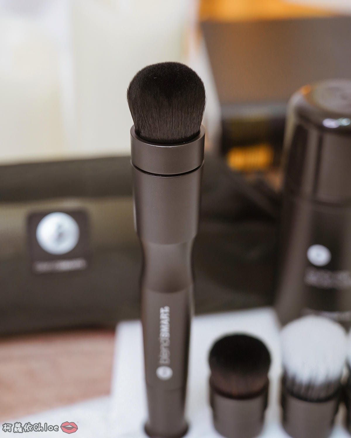 彩妝工具推薦 blendSMART電動化妝刷 達人套裝開箱 上妝輕柔更有效率36.jpg 彩妝工具推薦 blendSMART電動化妝刷 達人套裝開箱 上妝輕柔更有效率36.jpg