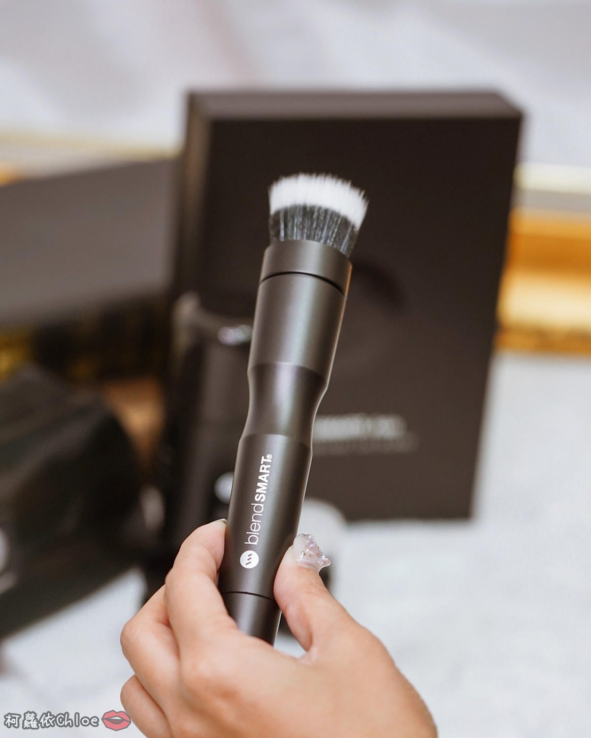 彩妝工具推薦 blendSMART電動化妝刷 達人套裝開箱 上妝輕柔更有效率11.jpg 彩妝工具推薦 blendSMART電動化妝刷 達人套裝開箱 上妝輕柔更有效率11.jpg