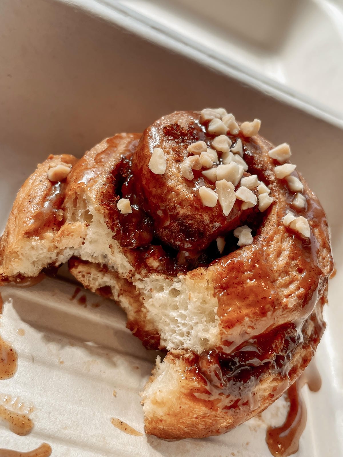 台南安平 伯虎在旗樓 街邊立食店專賣肉桂捲、可麗露、可頌甜點 伯虎在二樓街邊店24.JPG 台南安平 伯虎在旗樓 街邊立食店專賣肉桂捲、可麗露、可頌甜點 伯虎在二樓街邊店24.JPG