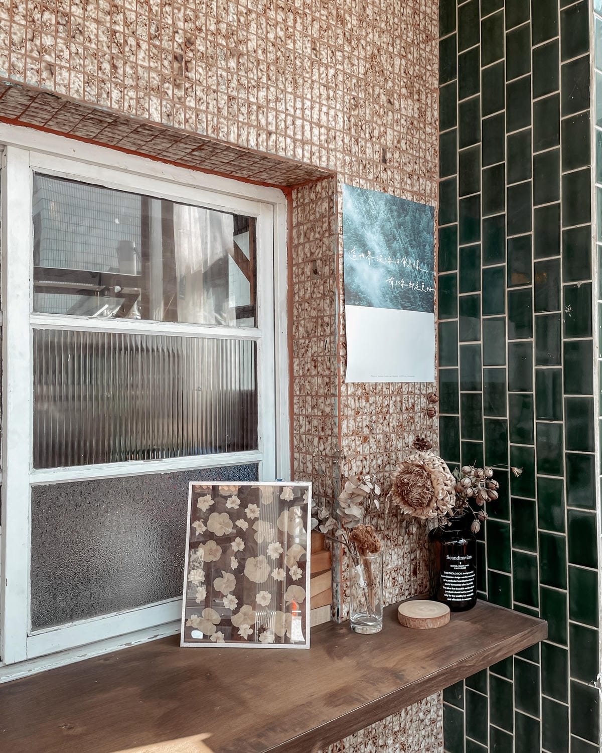 台南安平 伯虎在旗樓 街邊立食店專賣肉桂捲、可麗露、可頌甜點 伯虎在二樓街邊店15.JPG 台南安平 伯虎在旗樓 街邊立食店專賣肉桂捲、可麗露、可頌甜點 伯虎在二樓街邊店15.JPG