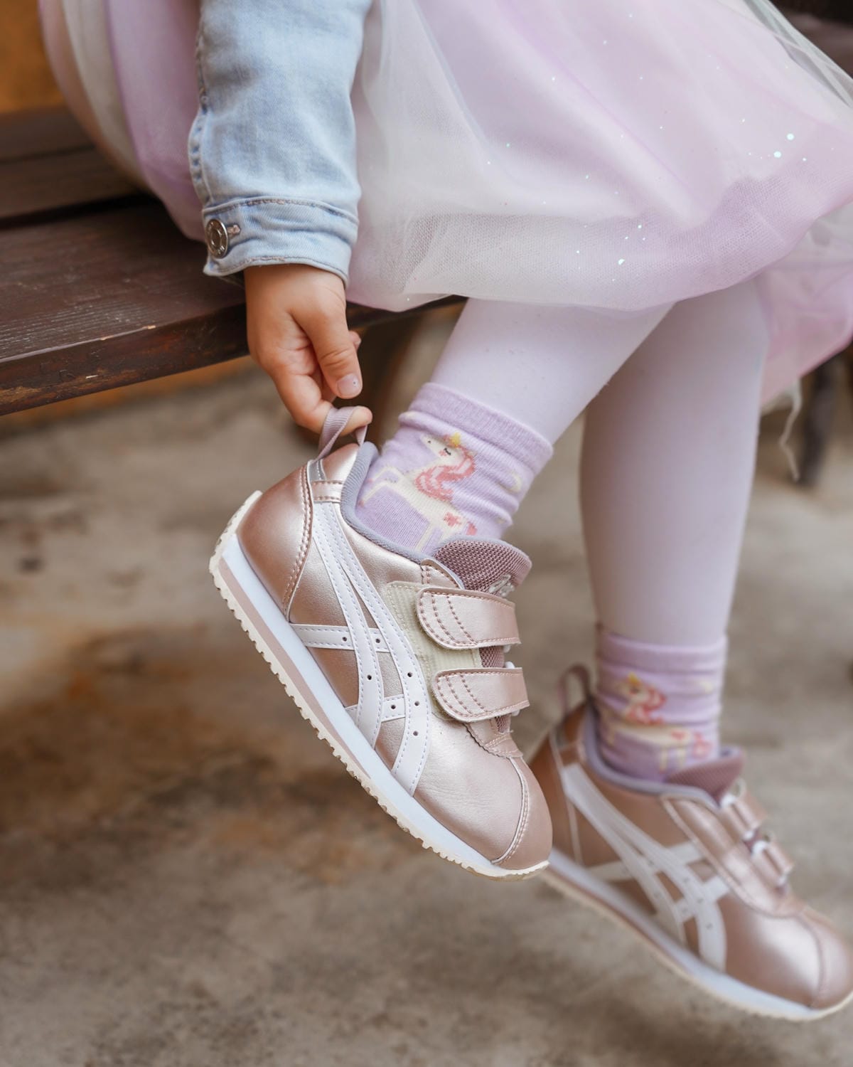 ASICS亞瑟士童鞋 穿搭LOOKBOOK 時尚外型又好穿 適合學齡前兒童33.jpg ASICS亞瑟士童鞋 穿搭LOOKBOOK 時尚外型又好穿 適合學齡前兒童33.jpg