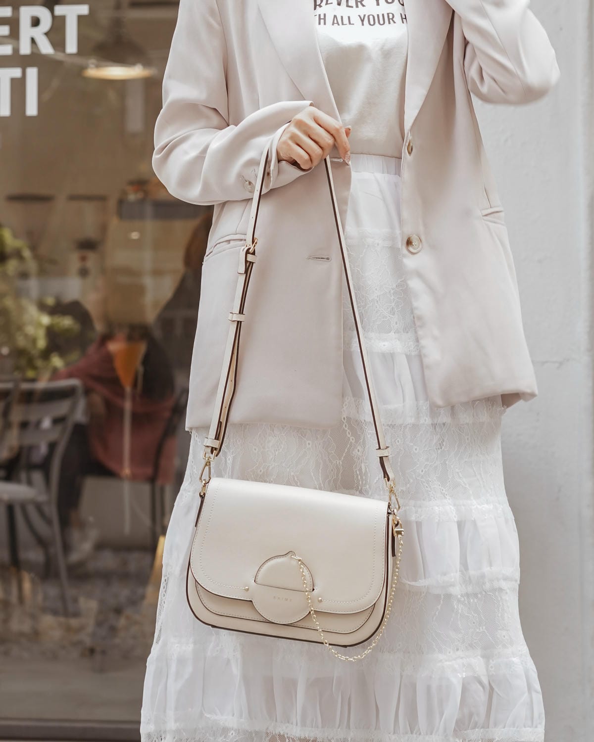 S’AIME東京企劃 春遊必備包款 實用百搭推薦 真皮圓轉鎖手提兩用小方包 仙境馬鞍包 真皮信封掀蓋方塊中夾 48.JPG S’AIME東京企劃 春遊必備包款 實用百搭推薦 真皮圓轉鎖手提兩用小方包 仙境馬鞍包 真皮信封掀蓋方塊中夾 48.JPG