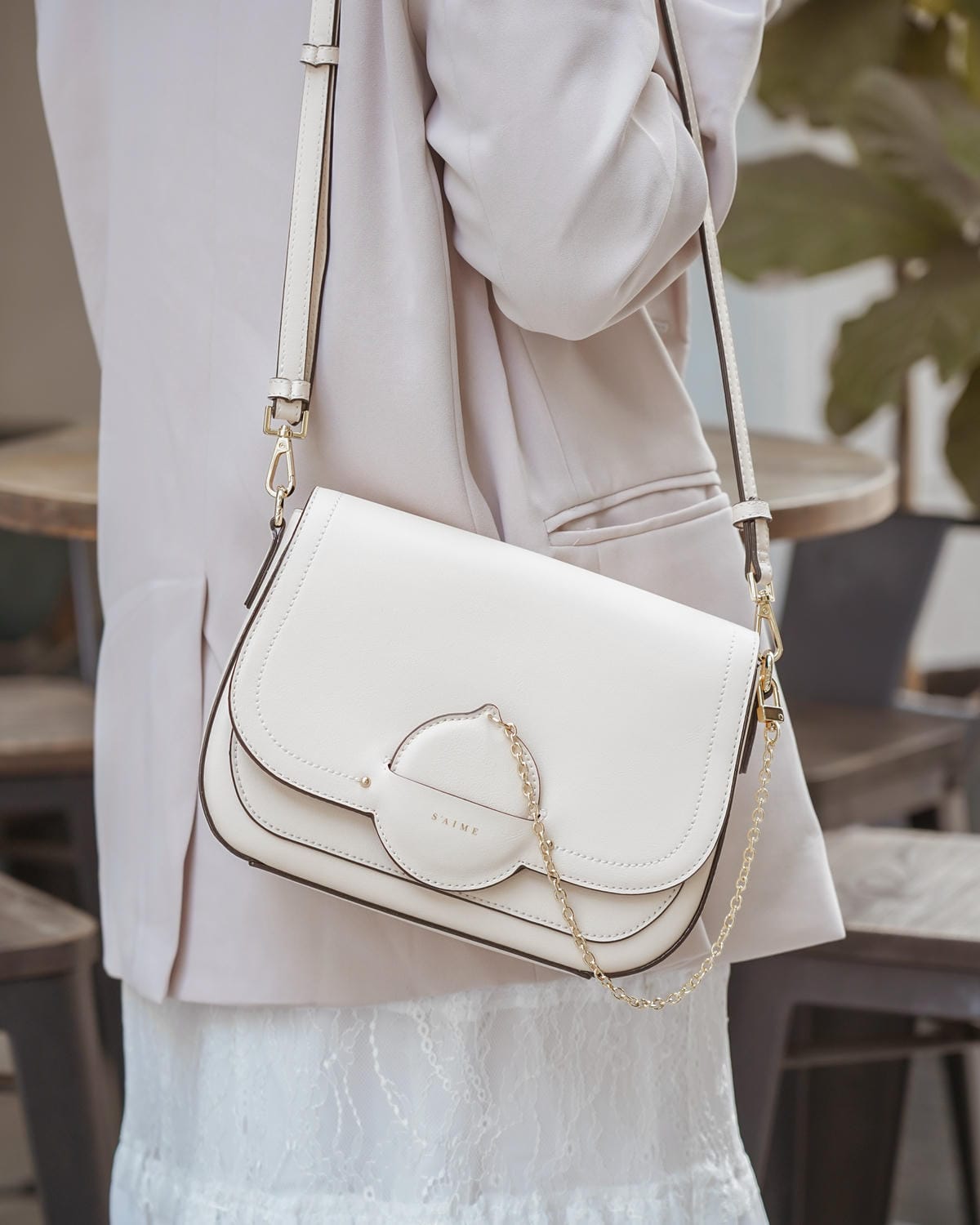 S’AIME東京企劃 春遊必備包款 實用百搭推薦 真皮圓轉鎖手提兩用小方包 仙境馬鞍包 真皮信封掀蓋方塊中夾 49.JPG S’AIME東京企劃 春遊必備包款 實用百搭推薦 真皮圓轉鎖手提兩用小方包 仙境馬鞍包 真皮信封掀蓋方塊中夾 49.JPG