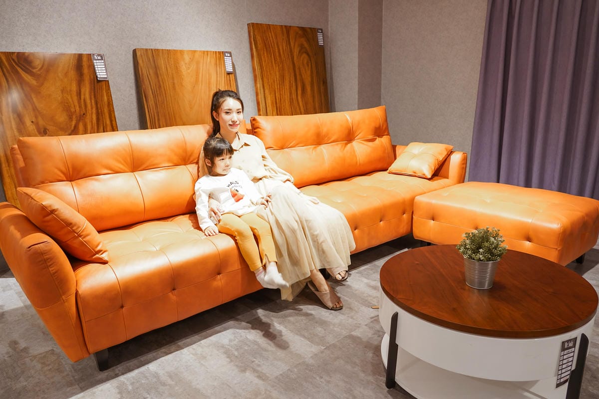 沙發先生家居 九如館 500坪超大展間 附設親子遊戲區 貓抓布沙發寵物家庭首選 從尺寸選配、布色訂製理想沙發  沙發工廠直營 高雄沙發推薦29.JPG