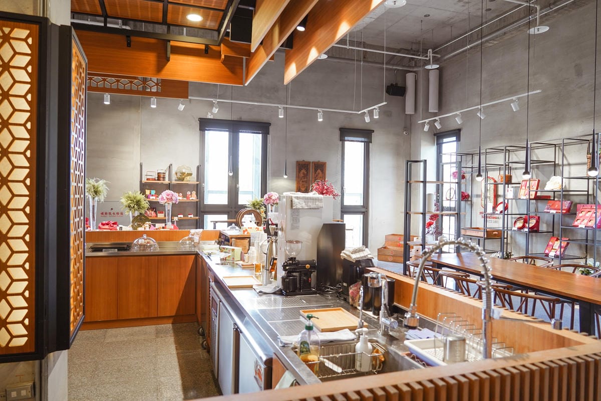 舊振南喜餅 質感花伴禮盒登場 品味漢餅美學 精品中式喜餅推薦 @高雄舊振南漢餅文化館6.jpg 舊振南喜餅 質感花伴禮盒登場 品味漢餅美學 精品中式喜餅推薦 @高雄舊振南漢餅文化館6.jpg