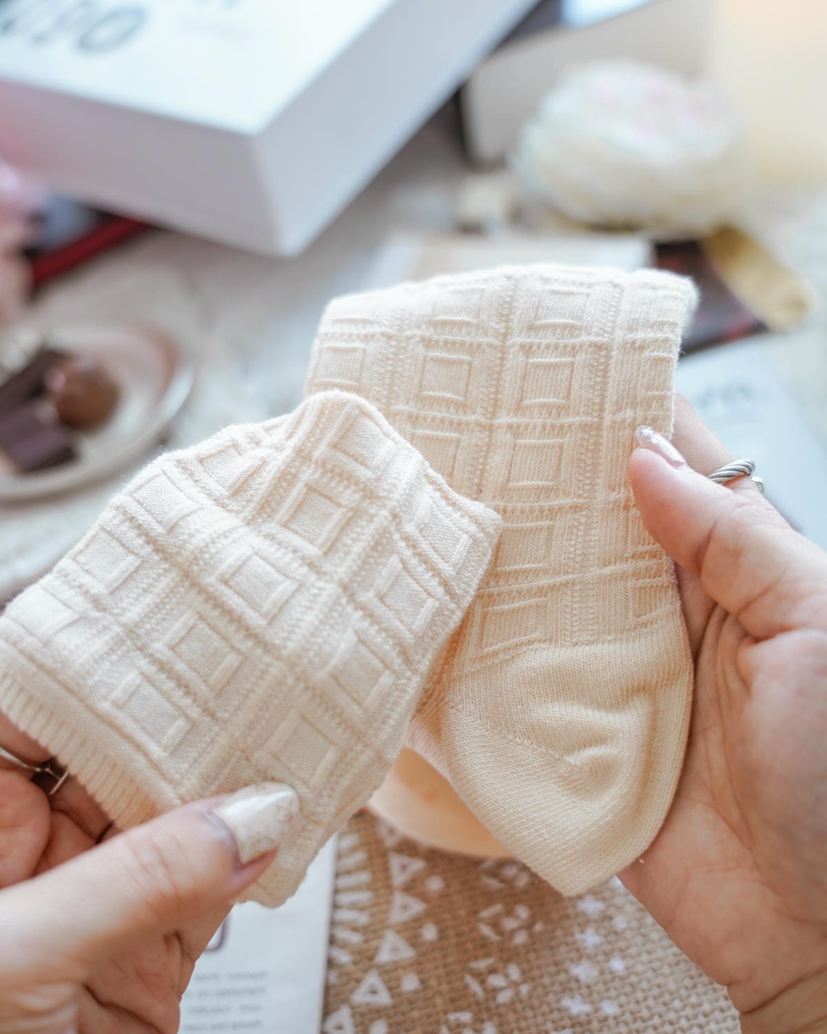 質感襪推薦 aPure全新系列PureSox巧克力襪 每一天都像極了愛情31.jpg 質感襪推薦 aPure全新系列PureSox巧克力襪 每一天都像極了愛情31.jpg