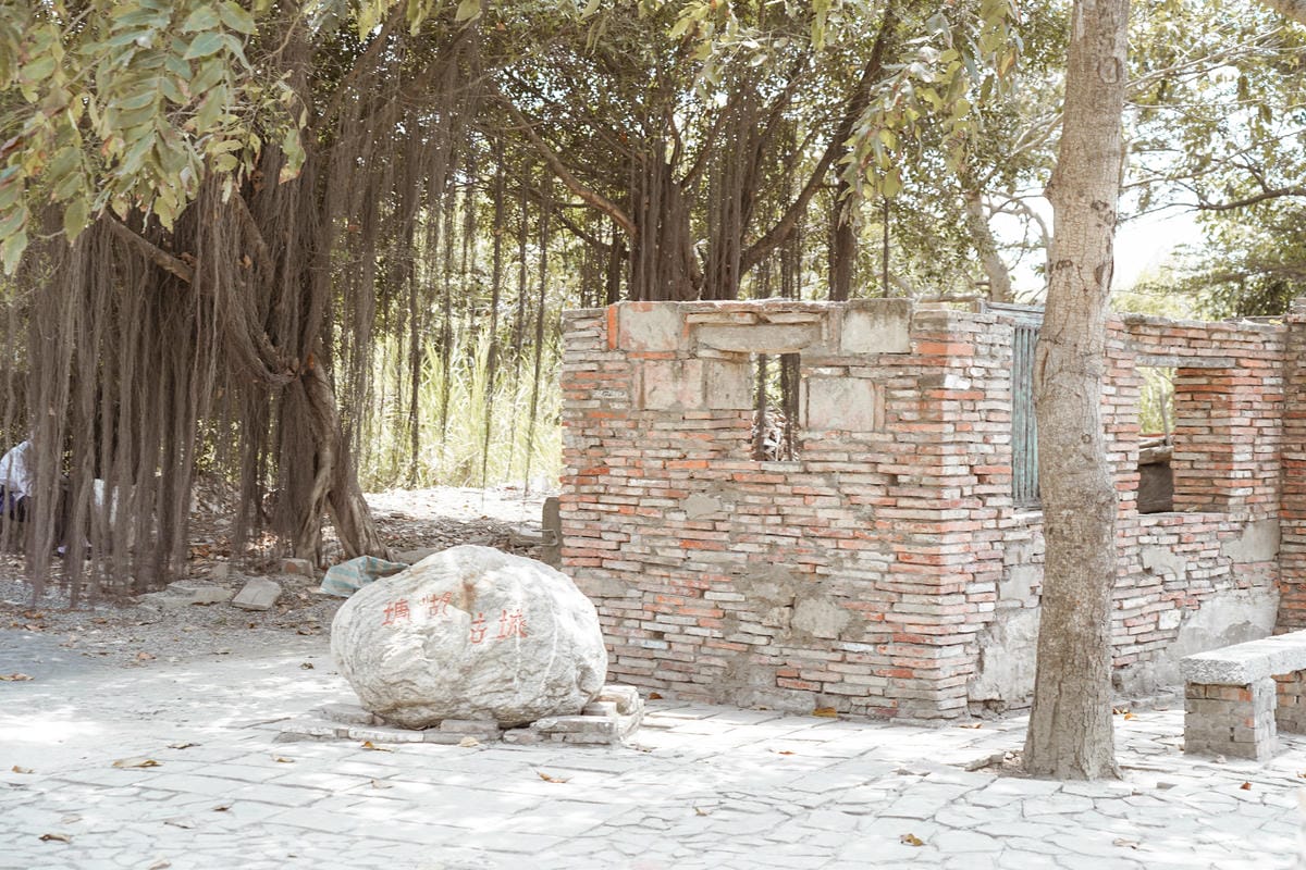 台南學甲景點 老塘湖藝術村 體驗宮廷古裝 悠遊復古懷舊古城 文內有優惠門票35A.jpg 台南學甲景點 老塘湖藝術村 體驗宮廷古裝 悠遊復古懷舊古城 文內有優惠門票35A.jpg