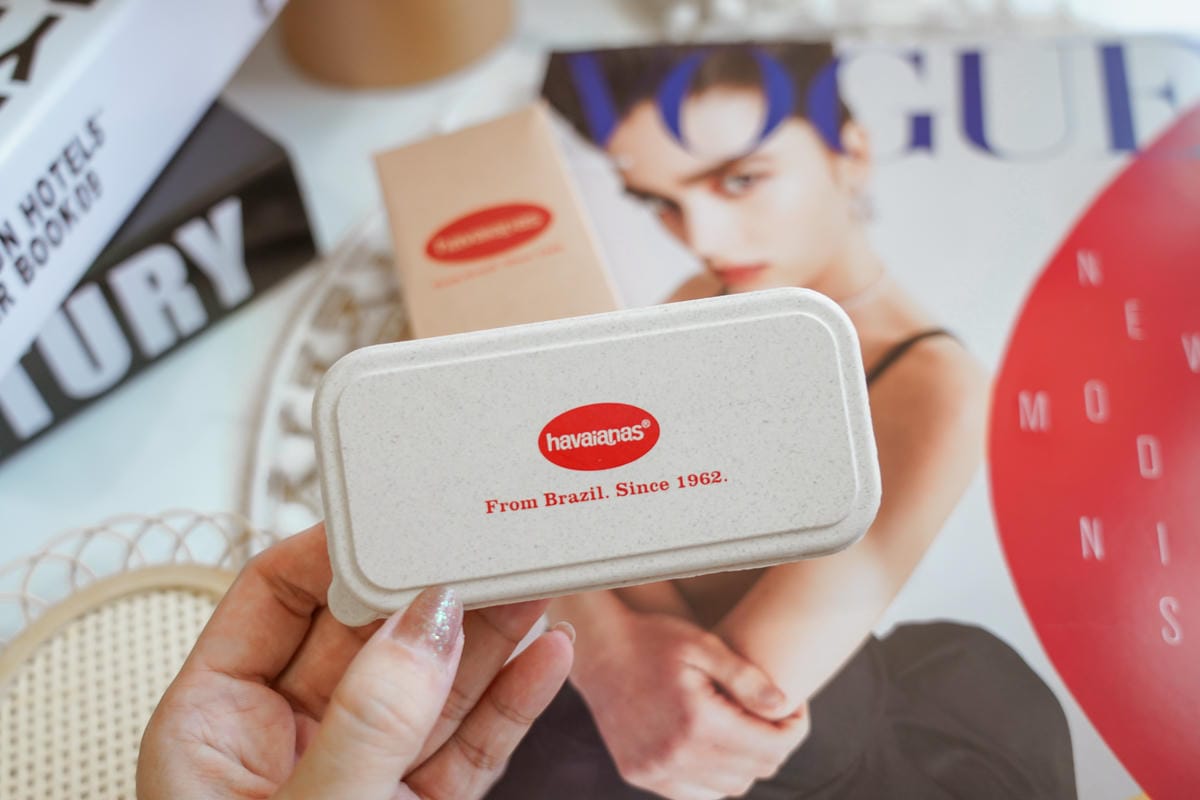 雜誌贈品|VOGUE 5月號2021 隨書附哈瓦仕環保小麥餐具組3.jpg 雜誌贈品|VOGUE 5月號2021 隨書附哈瓦仕環保小麥餐具組3.jpg