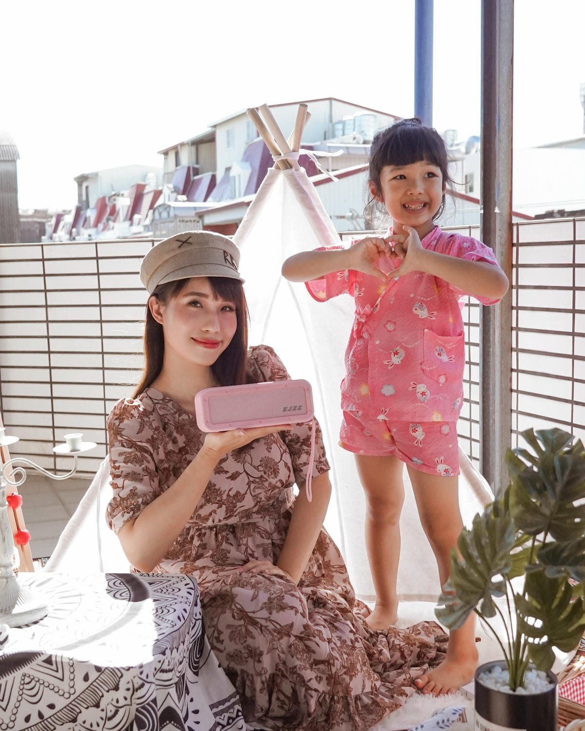 質感生活 EXJ 2021 PANTONE藍牙5.0無線音響喇叭 居家 戶外隨時享有好音質 EJZZ歐爵國際25.jpg 質感生活 EXJ 2021 PANTONE藍牙5.0無線音響喇叭 居家 戶外隨時享有好音質 EJZZ歐爵國際25.jpg