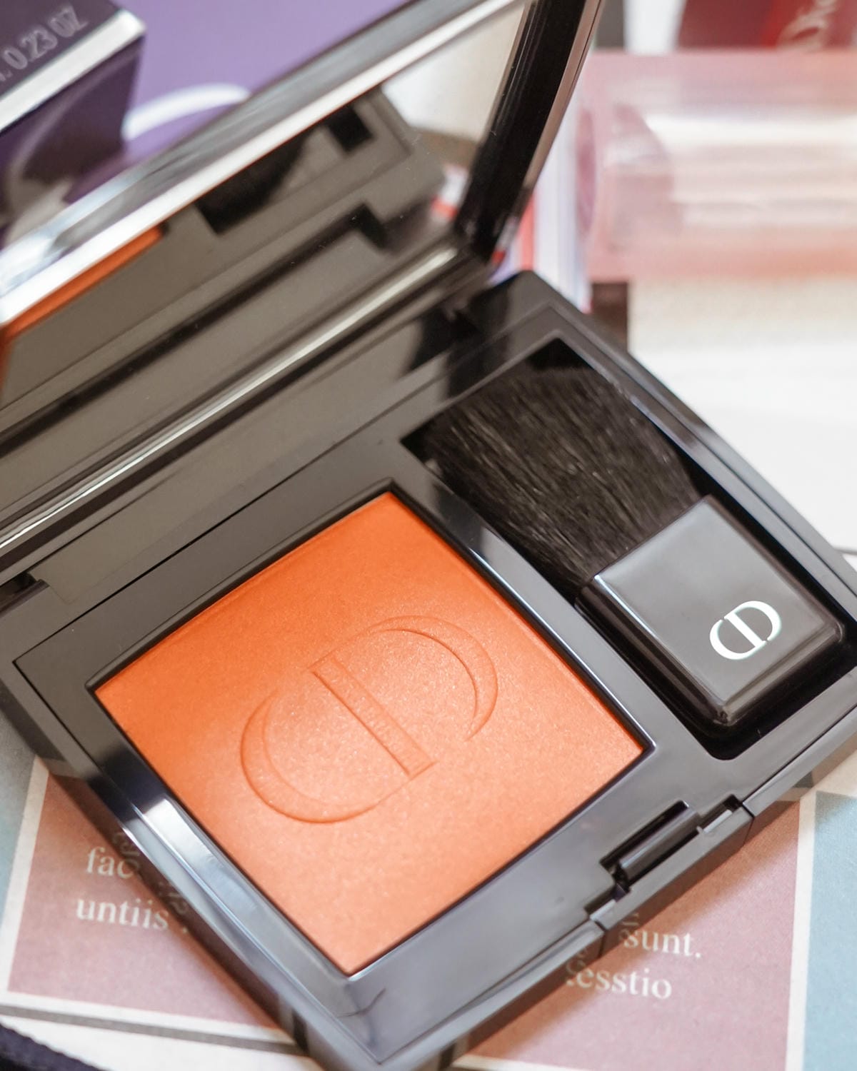 開箱試色 迪奧藍星訂製腮紅盤 #643 Stand Out 顯好氣色的南瓜橘6.JPG 開箱試色 迪奧藍星訂製腮紅盤 #643 Stand Out 顯好氣色的南瓜橘6.JPG