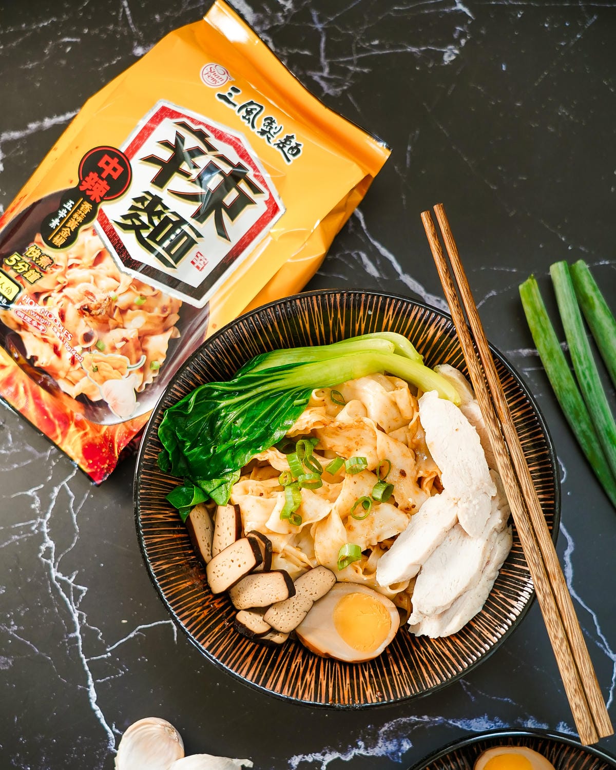 乾拌麵推薦 三風製麵 傳承60年的職人好麵 拌出心中完美的麻辣麵 創意拌麵料理分享4A.jpg 乾拌麵推薦 三風製麵 傳承60年的職人好麵 拌出心中完美的麻辣麵 創意拌麵料理分享4A.jpg