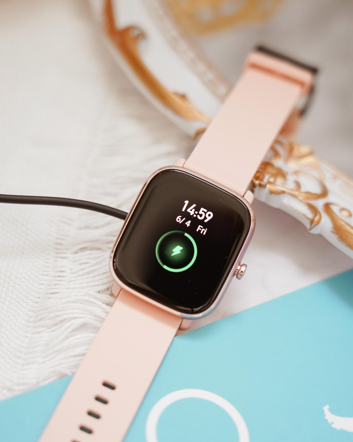 開箱 Amazfit GTS 2 mini 科技時尚兼具的超輕薄健康運動智慧手錶19.jpg 開箱 Amazfit GTS 2 mini 科技時尚兼具的超輕薄健康運動智慧手錶19.jpg