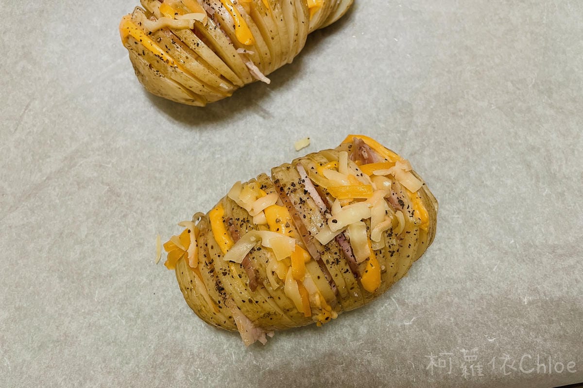 烤箱食譜 手風琴馬鈴薯 搭配起司超好吃5.JPG