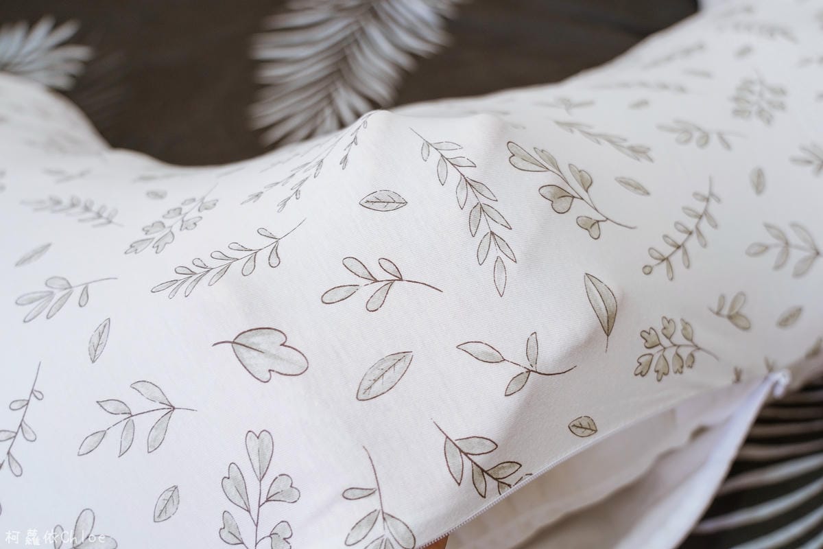 Hugsie孕婦枕 孕媽咪的伴睡神隊友 多種用法一次分享7.jpg Hugsie孕婦枕 孕媽咪的伴睡神隊友 多種用法一次分享7.jpg