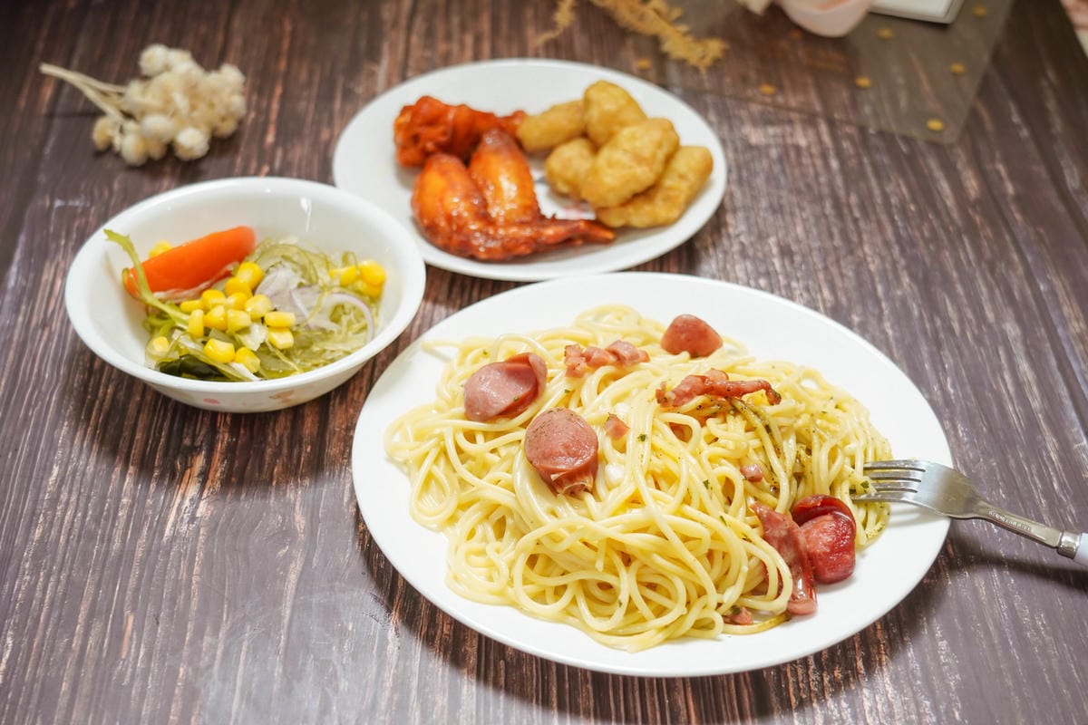 開箱 美國康寧餐盤 讓餐桌上更有品味 黑白復刻SNOOPY 童玩趣米妮米奇系列35.jpg 開箱 美國康寧餐盤 讓餐桌上更有品味 黑白復刻SNOOPY 童玩趣米妮米奇系列35.jpg