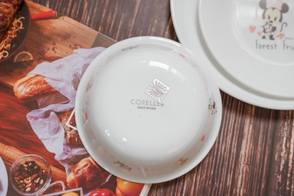 開箱 美國康寧餐盤 讓餐桌上更有品味 黑白復刻SNOOPY 童玩趣米妮米奇系列26.jpg 開箱 美國康寧餐盤 讓餐桌上更有品味 黑白復刻SNOOPY 童玩趣米妮米奇系列26.jpg