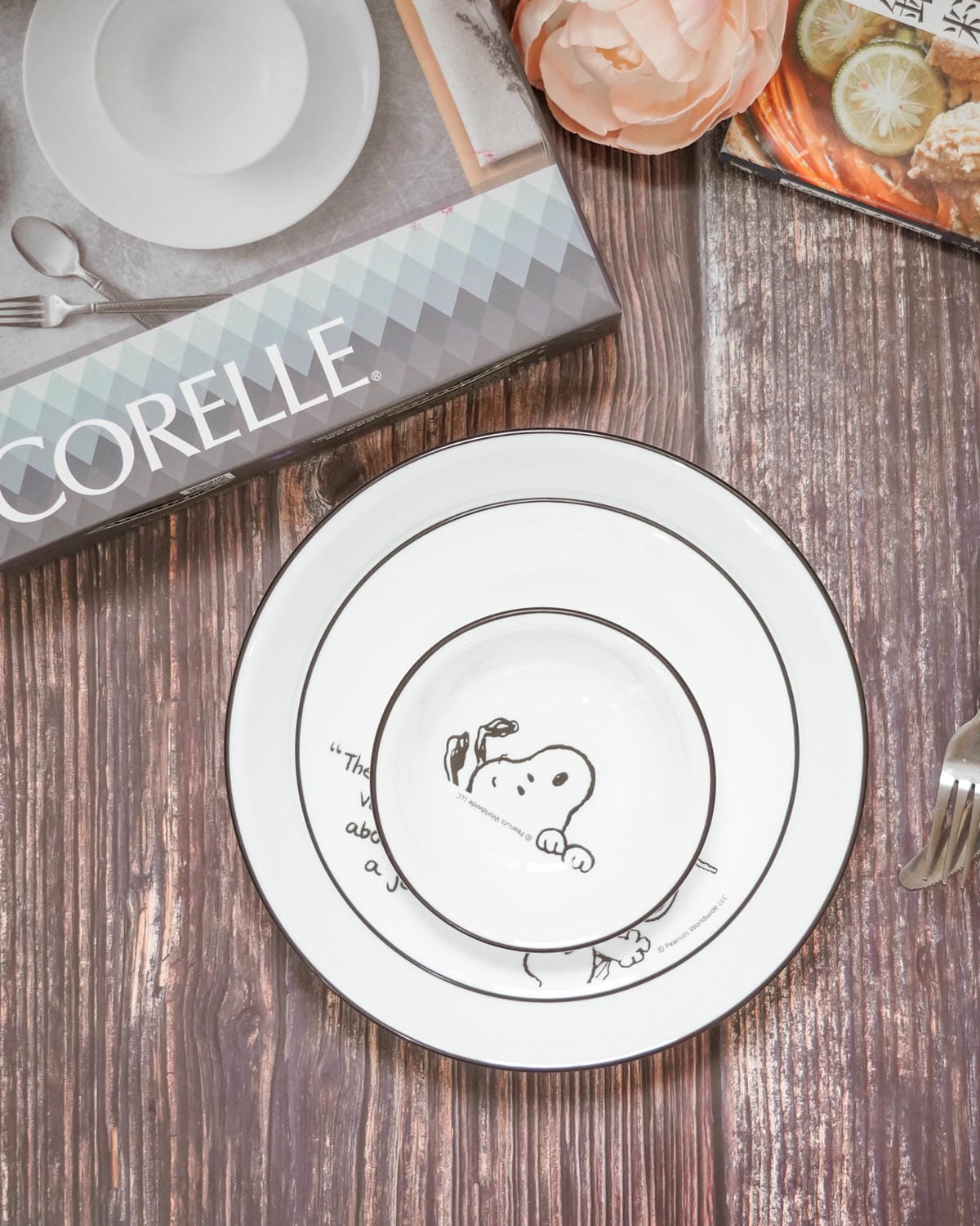 開箱 美國康寧餐盤 讓餐桌上更有品味 黑白復刻SNOOPY 童玩趣米妮米奇系列4.jpg 開箱 美國康寧餐盤 讓餐桌上更有品味 黑白復刻SNOOPY 童玩趣米妮米奇系列4.jpg