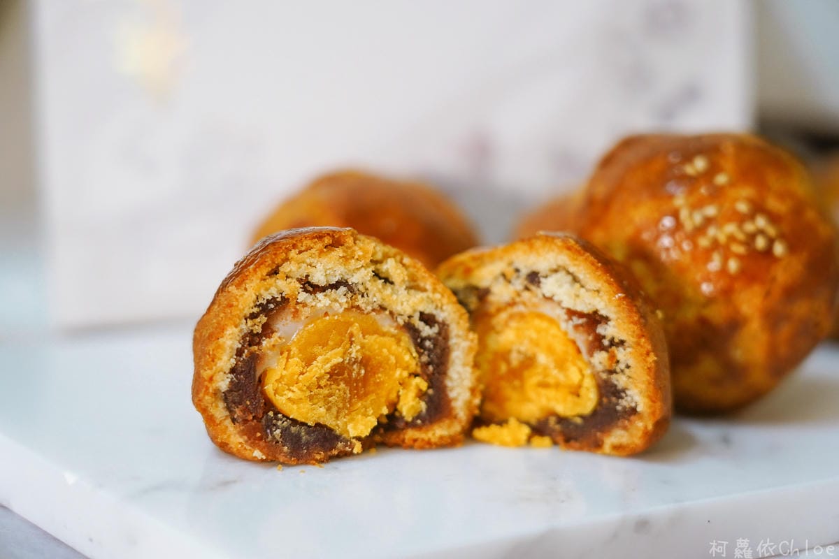 台南甜點 De Canelé。露露麗麗 波蘿蛋黃酥 法式甜點店中秋限定10.jpg 台南甜點 De Canelé。露露麗麗 波蘿蛋黃酥 法式甜點店中秋限定10.jpg