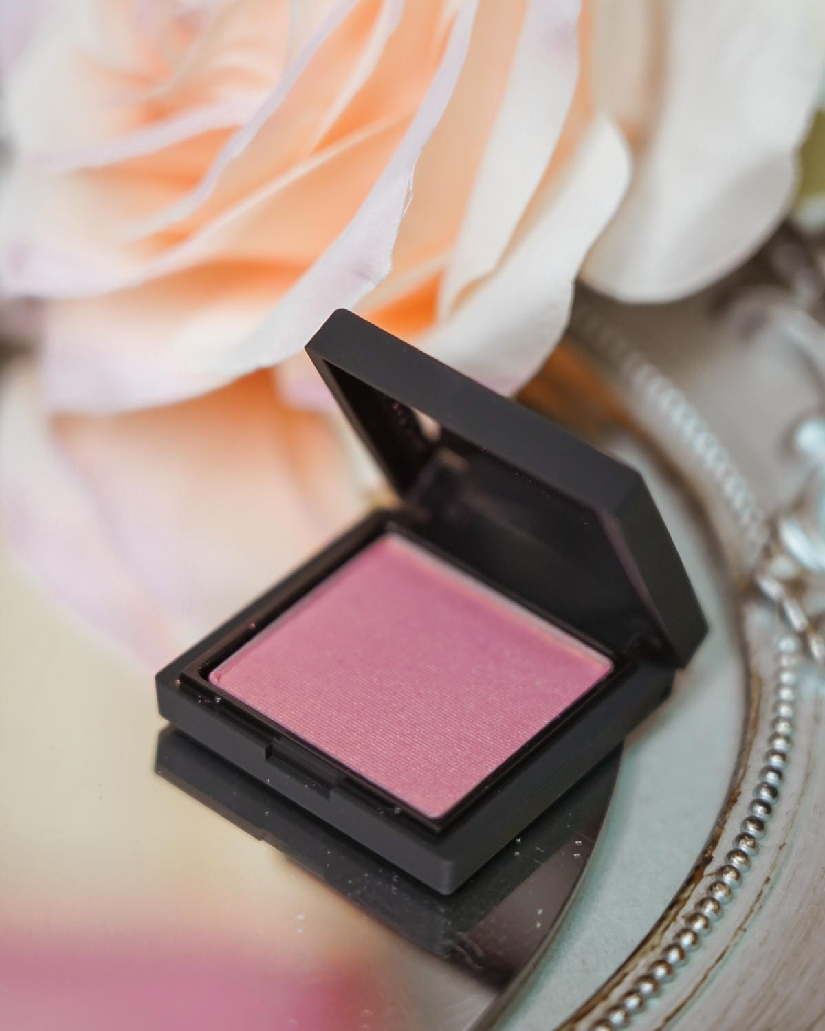 開箱 2021 LOOKFANTASTIC 聖誕倒數日曆禮盒 聖誕禮物 每天充滿驚喜25樣美妝品21.jpg 開箱 2021 LOOKFANTASTIC 聖誕倒數日曆禮盒 聖誕禮物 每天充滿驚喜25樣美妝品21.jpg