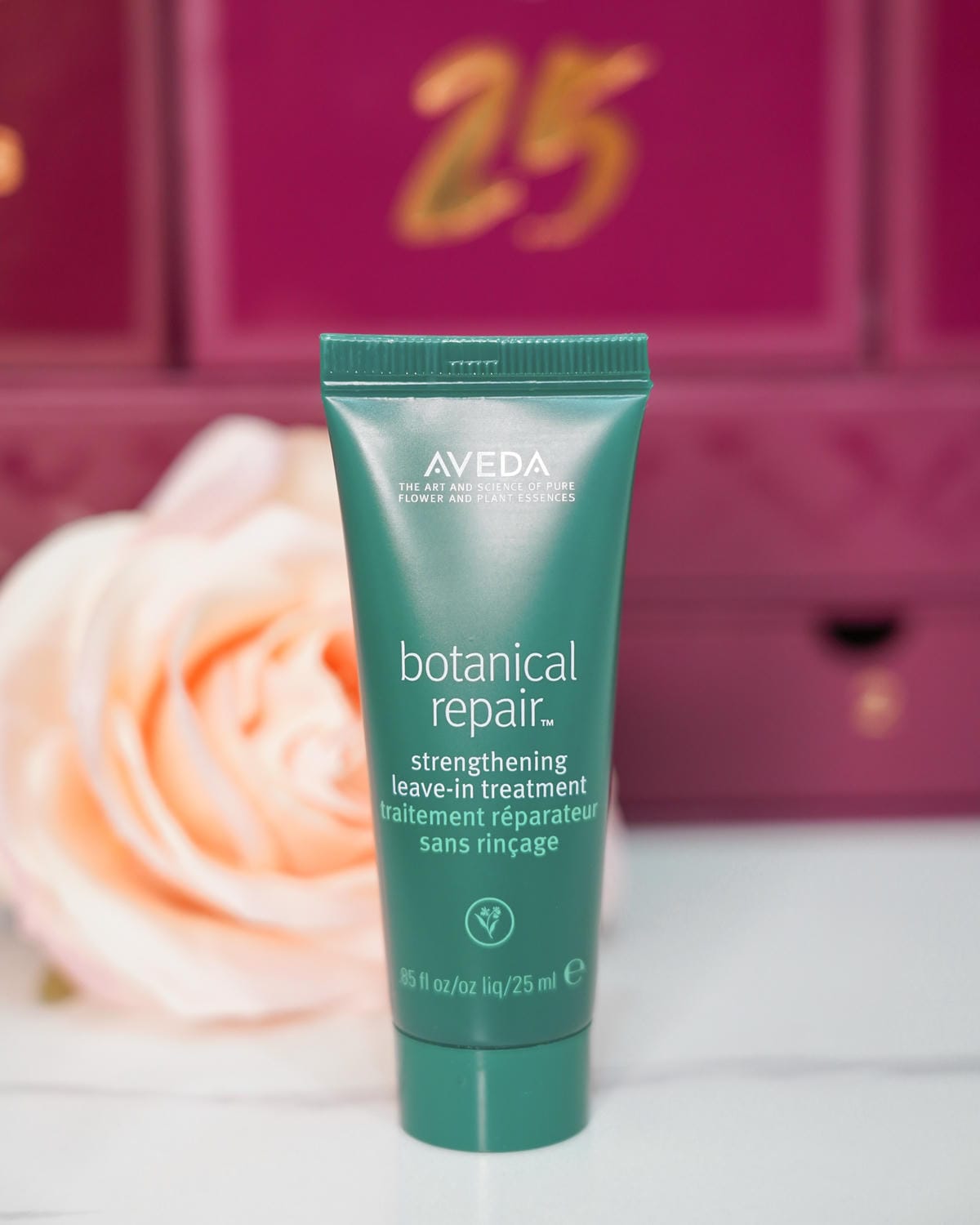 開箱 2021 LOOKFANTASTIC 聖誕倒數日曆禮盒 聖誕禮物 每天充滿驚喜25樣美妝品28.jpg 開箱 2021 LOOKFANTASTIC 聖誕倒數日曆禮盒 聖誕禮物 每天充滿驚喜25樣美妝品28.jpg