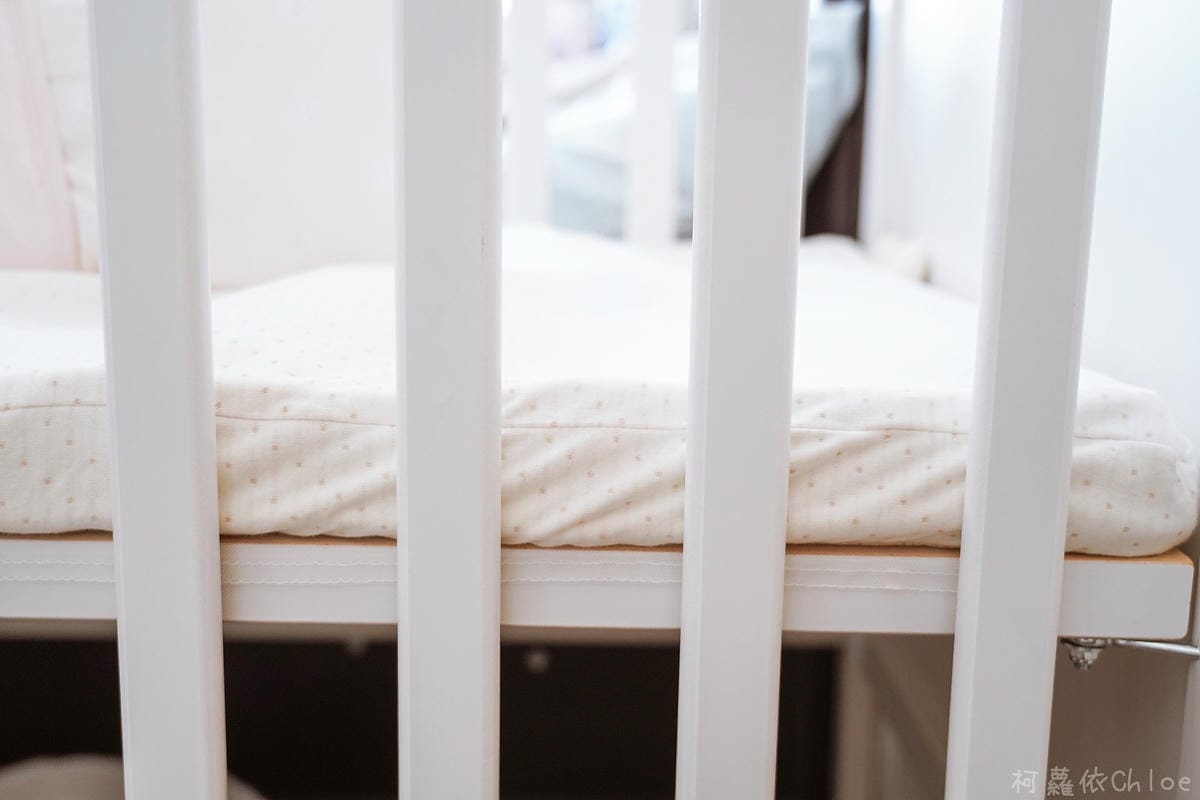 嬰兒床墊推薦 airwave二代水洗床墊 透氣可水洗客製化尺寸讓寶寶睡得舒適更安心10.jpg 嬰兒床墊推薦 airwave二代水洗床墊 透氣可水洗客製化尺寸讓寶寶睡得舒適更安心10.jpg