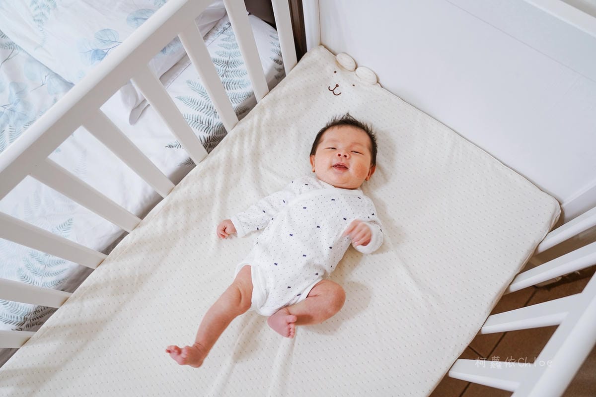嬰兒床墊推薦 airwave二代水洗床墊 透氣可水洗客製化尺寸讓寶寶睡得舒適更安心16.jpg 嬰兒床墊推薦 airwave二代水洗床墊 透氣可水洗客製化尺寸讓寶寶睡得舒適更安心16.jpg