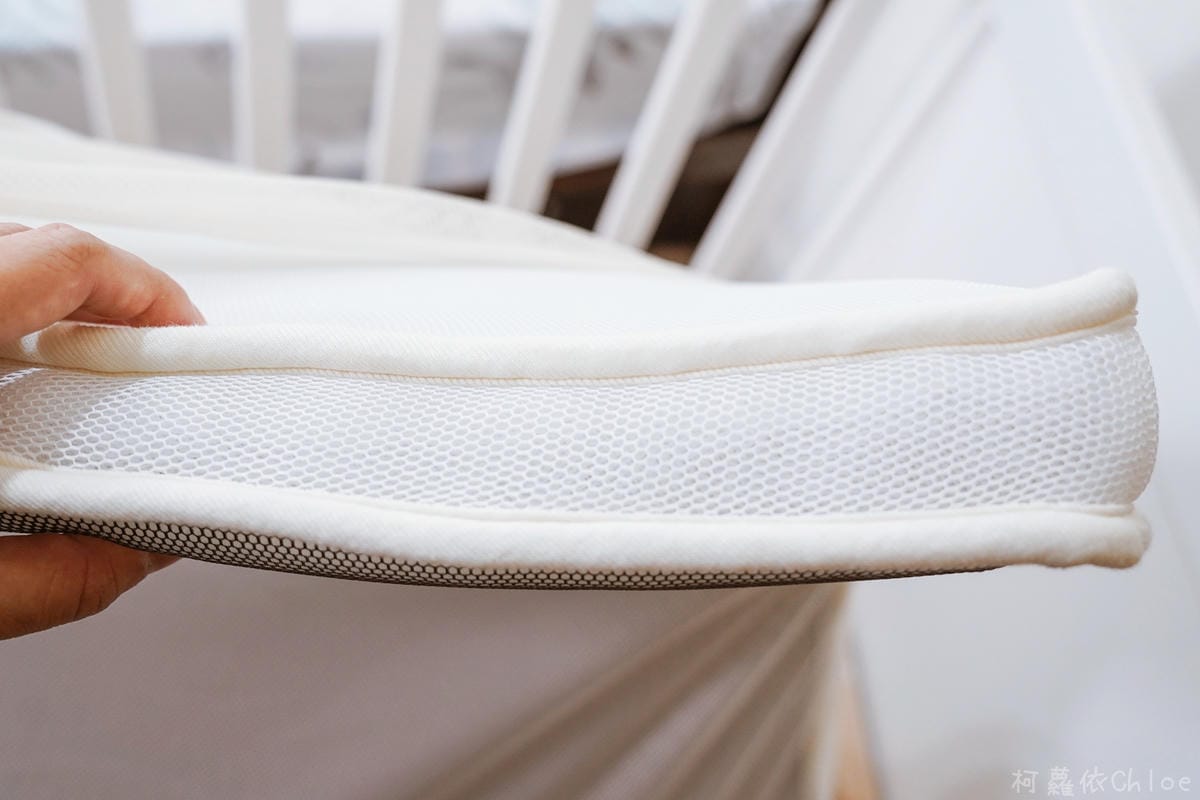 嬰兒床墊推薦 airwave二代水洗床墊 透氣可水洗客製化尺寸讓寶寶睡得舒適更安心12.jpg 嬰兒床墊推薦 airwave二代水洗床墊 透氣可水洗客製化尺寸讓寶寶睡得舒適更安心12.jpg