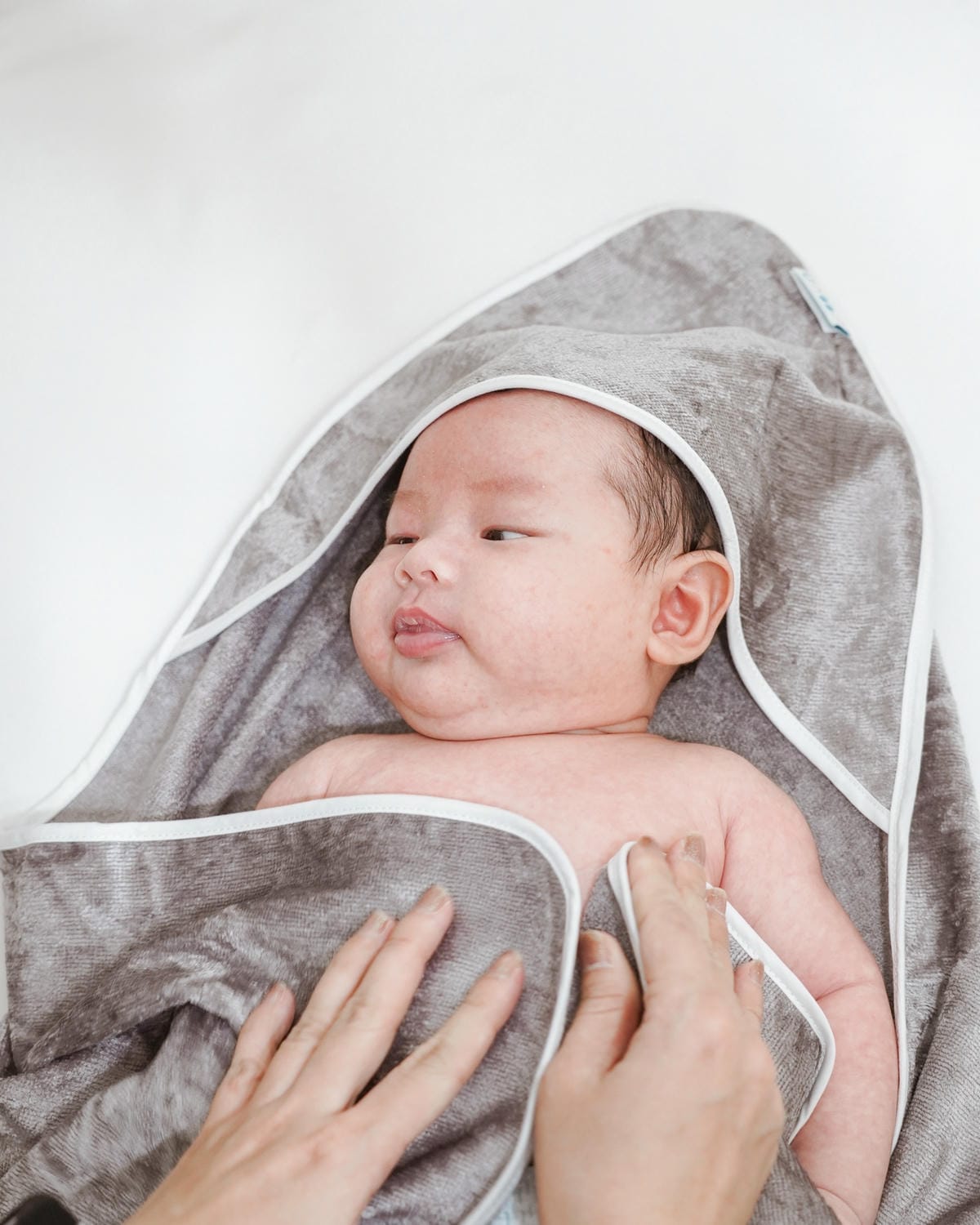 Uneed寶寶彌月禮盒 MIT童裝 親膚呵護寶寶肌膚 新生兒實用包衣 口水巾 圍兜 包巾 周歲禮盒推薦19.jpg Uneed寶寶彌月禮盒 MIT童裝 親膚呵護寶寶肌膚 新生兒實用包衣 口水巾 圍兜 包巾 周歲禮盒推薦19.jpg