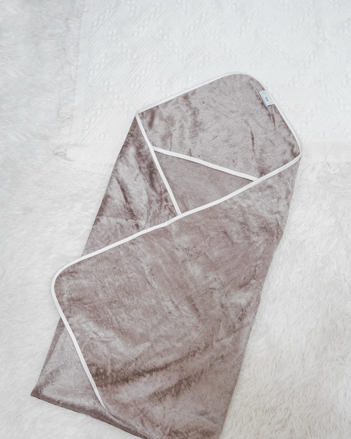 Uneed寶寶彌月禮盒 MIT童裝 親膚呵護寶寶肌膚 新生兒實用包衣 口水巾 圍兜 包巾 周歲禮盒推薦16.jpg Uneed寶寶彌月禮盒 MIT童裝 親膚呵護寶寶肌膚 新生兒實用包衣 口水巾 圍兜 包巾 周歲禮盒推薦16.jpg