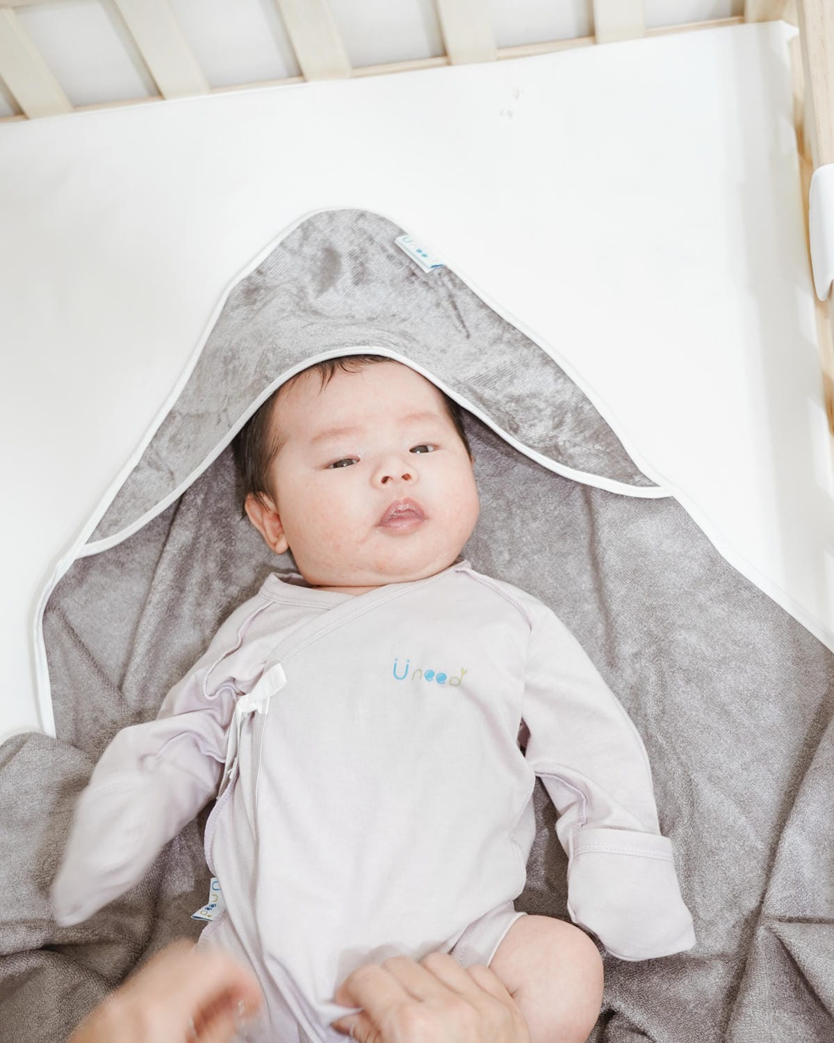 Uneed寶寶彌月禮盒 MIT童裝 親膚呵護寶寶肌膚 新生兒實用包衣 口水巾 圍兜 包巾 周歲禮盒推薦22.jpg Uneed寶寶彌月禮盒 MIT童裝 親膚呵護寶寶肌膚 新生兒實用包衣 口水巾 圍兜 包巾 周歲禮盒推薦22.jpg