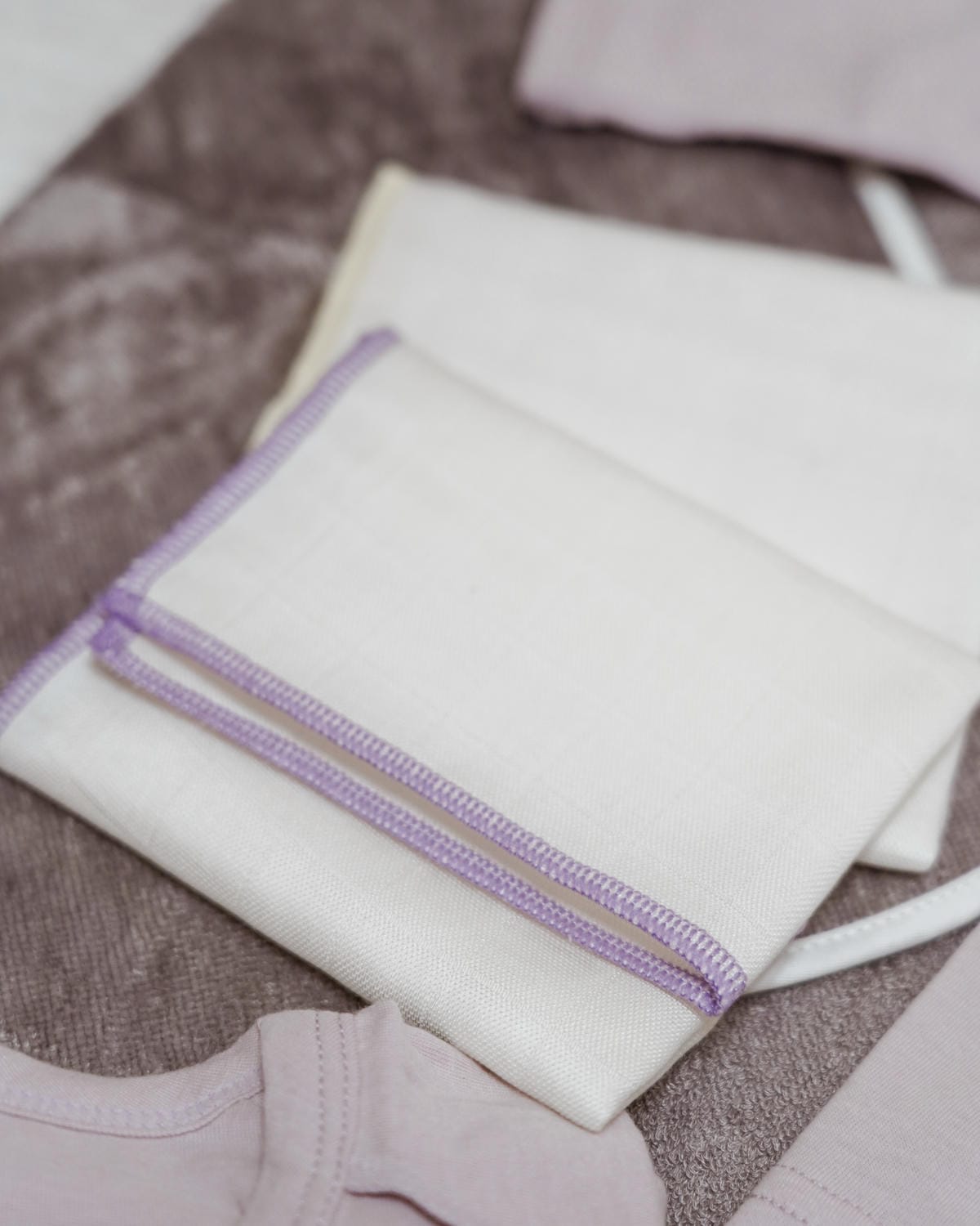 Uneed寶寶彌月禮盒 MIT童裝 親膚呵護寶寶肌膚 新生兒實用包衣 口水巾 圍兜 包巾 周歲禮盒推薦29.jpg Uneed寶寶彌月禮盒 MIT童裝 親膚呵護寶寶肌膚 新生兒實用包衣 口水巾 圍兜 包巾 周歲禮盒推薦29.jpg