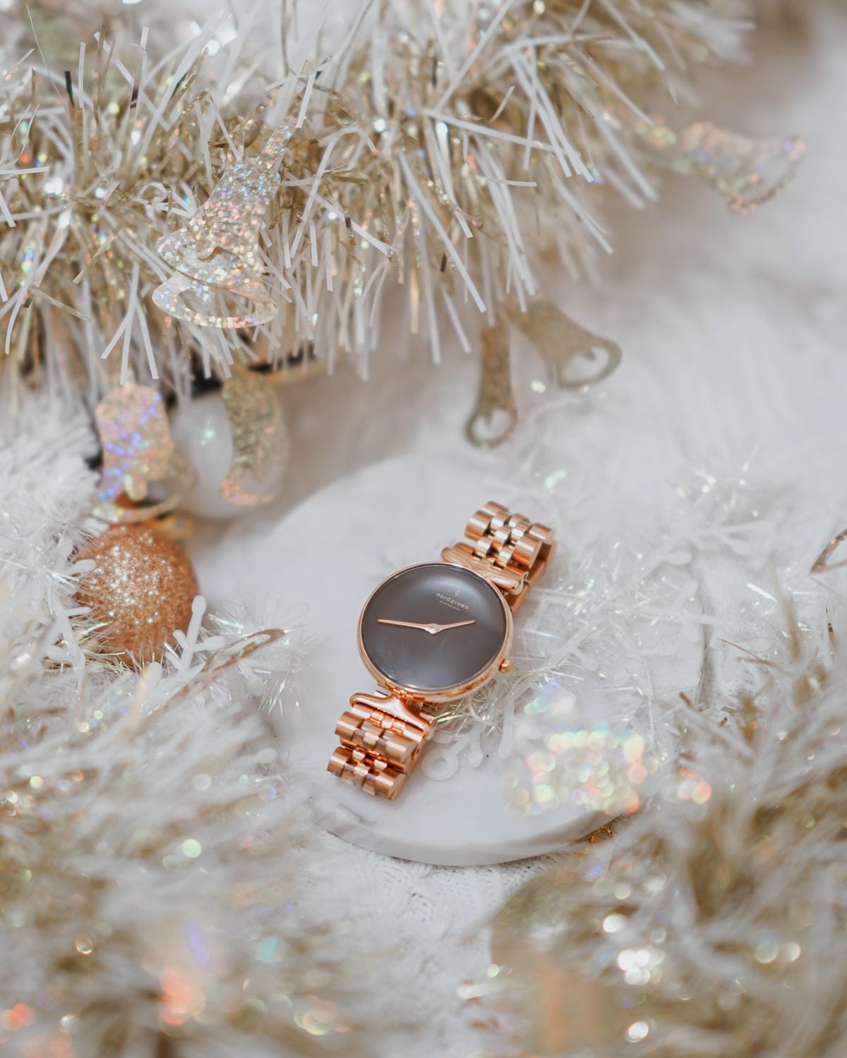 聖誕禮物 Nordgreen⼿錶禮盒 雙12折扣UNIKA玫瑰金女錶 北歐丹⿆設計 輸入折扣碼Chloe3013.jpg 聖誕禮物 Nordgreen⼿錶禮盒 雙12折扣UNIKA玫瑰金女錶 北歐丹⿆設計 輸入折扣碼Chloe3013.jpg