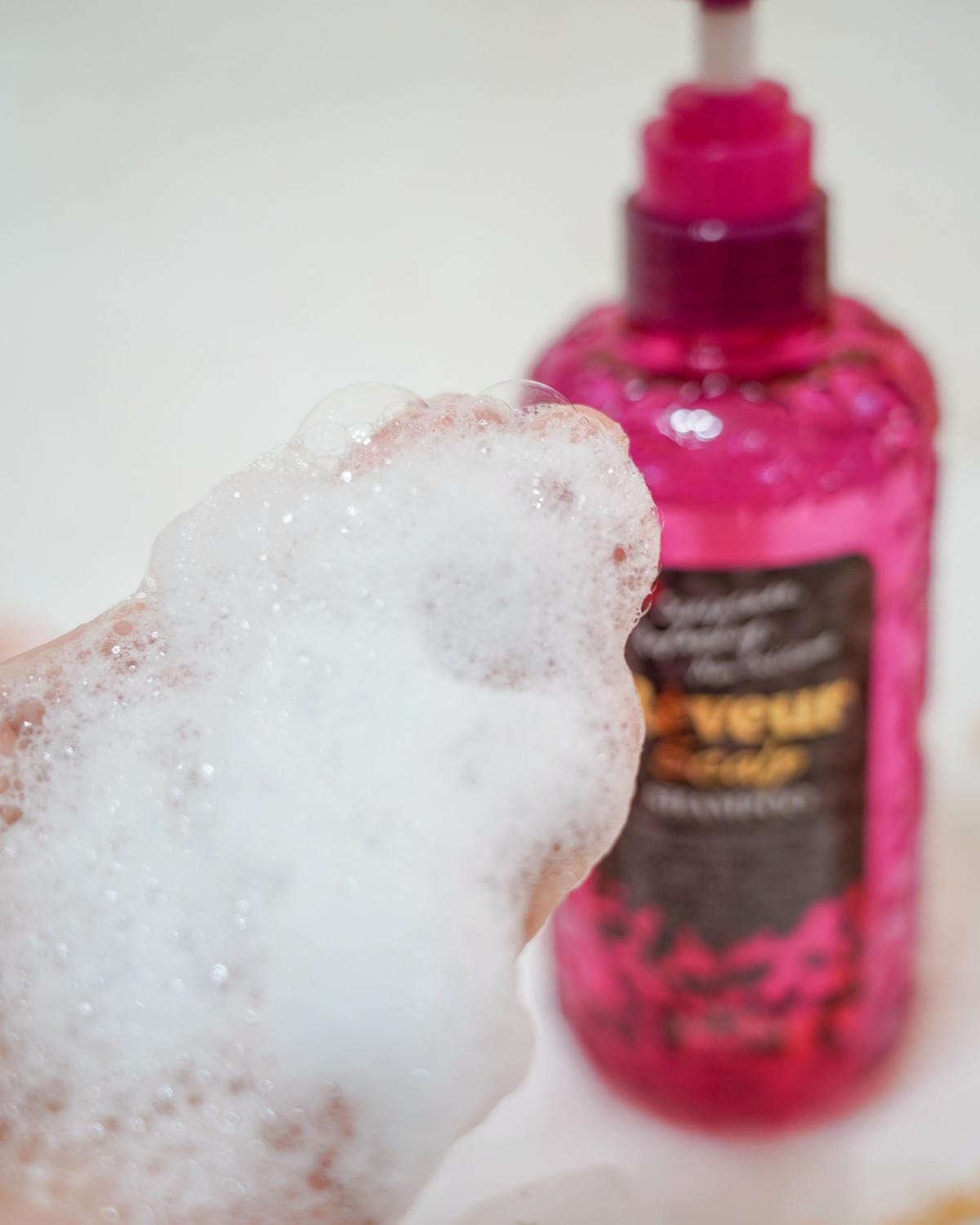 開架洗髮推薦 日本芮芙茹零矽靈養護系列 清爽柔順秀髮get 寶雅日藥本舖販售中14.jpg 開架洗髮推薦 日本芮芙茹零矽靈養護系列 清爽柔順秀髮get 寶雅日藥本舖販售中14.jpg