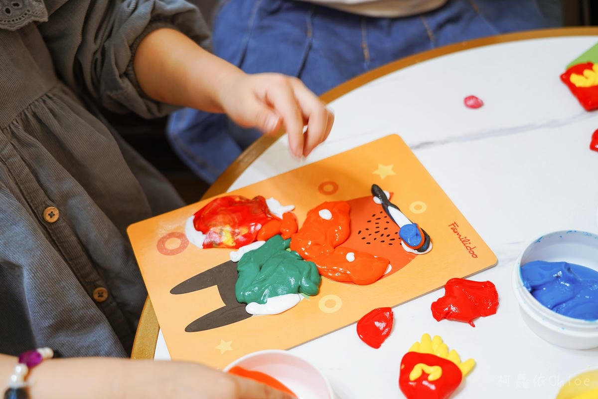 團購 Familidoo 米多 12色蜂蠟筆 有機矽膠黏土 療癒黏土 無毒安心好好玩32.jpg 團購 Familidoo 米多 12色蜂蠟筆 有機矽膠黏土 療癒黏土 無毒安心好好玩32.jpg