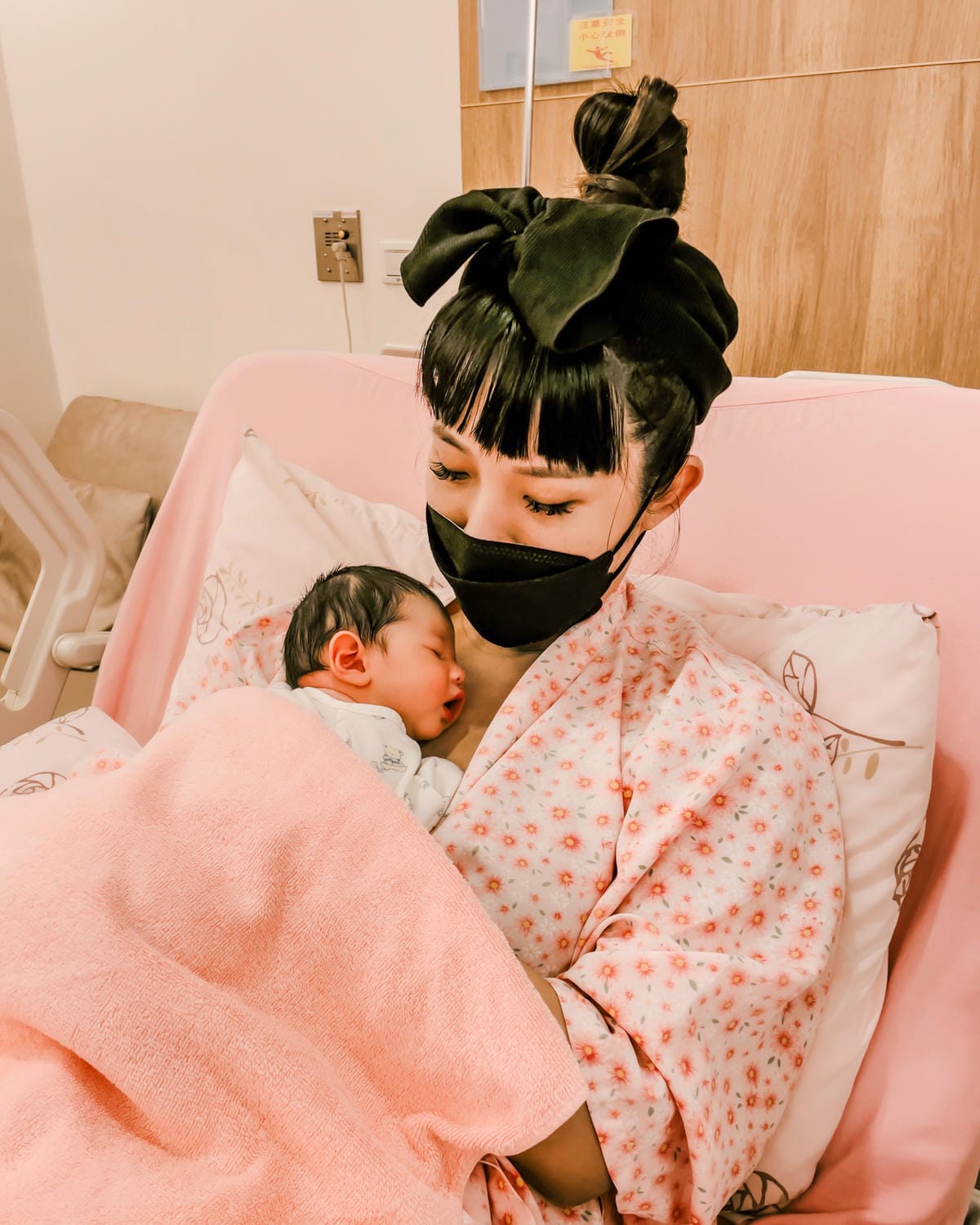 哺乳好物推薦 孕哺兒卵磷脂 哺多多 產後擠乳更順暢7.jpg 哺乳好物推薦 孕哺兒卵磷脂 哺多多 產後擠乳更順暢7.jpg