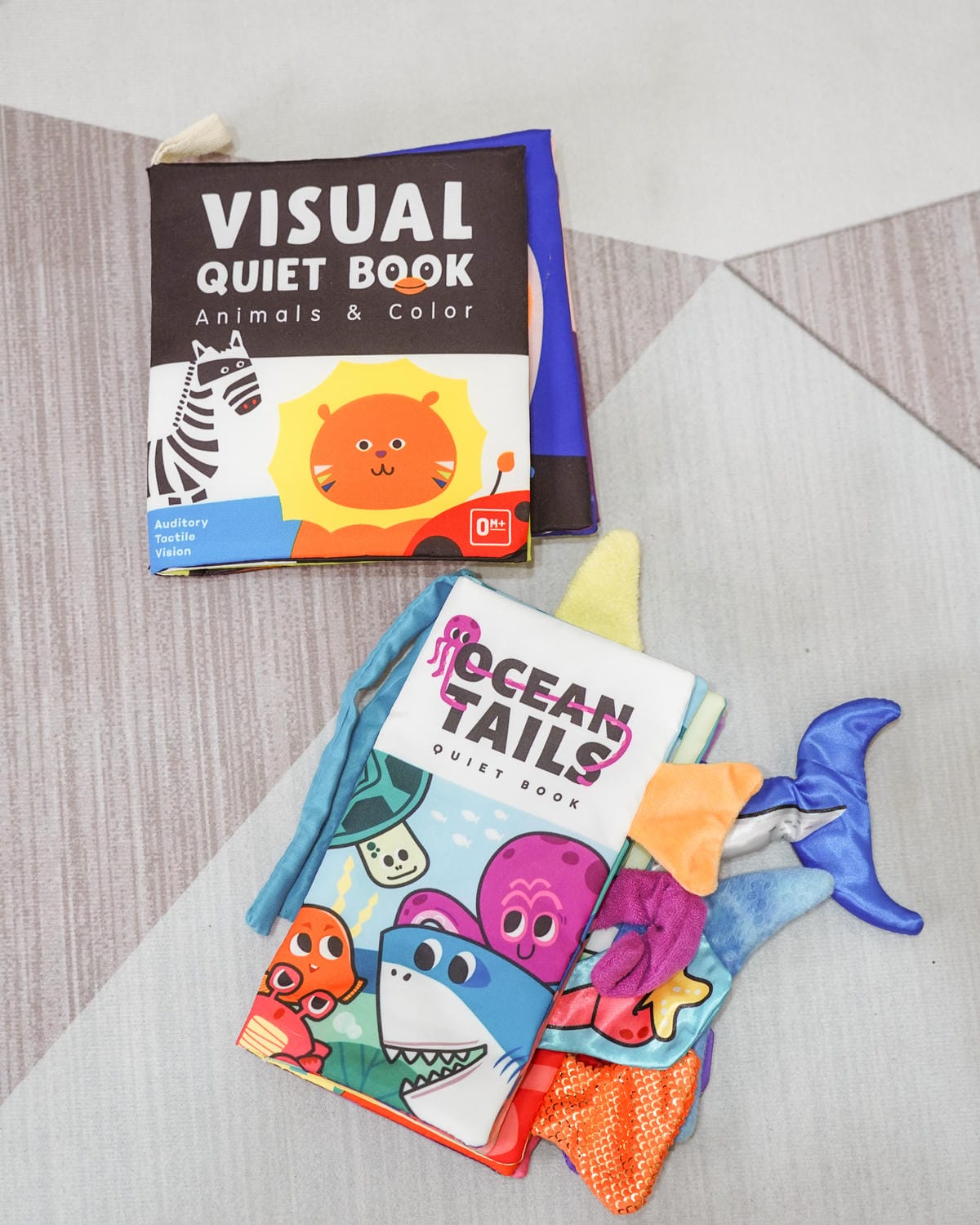 小牛津 育兒安撫神器開箱 365帽T熊故事機 布書 固齒器 企鵝寶貝 獨家首團114結團30.jpg 小牛津 育兒安撫神器開箱 365帽T熊故事機 布書 固齒器 企鵝寶貝 獨家首團114結團30.jpg