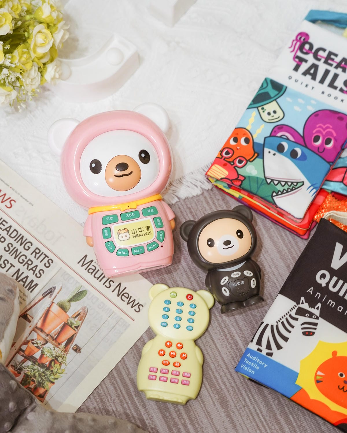 小牛津 育兒安撫神器開箱 365帽T熊故事機 布書 固齒器 企鵝寶貝 獨家首團114結團7A.jpg 小牛津 育兒安撫神器開箱 365帽T熊故事機 布書 固齒器 企鵝寶貝 獨家首團114結團7A.jpg