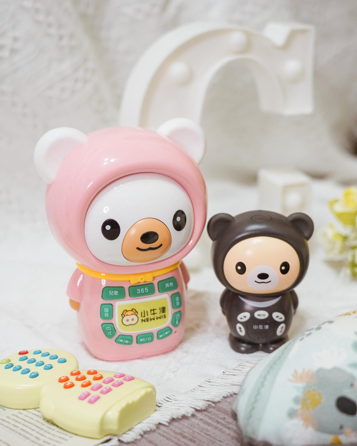 小牛津 育兒安撫神器開箱 365帽T熊故事機 布書 固齒器 企鵝寶貝 獨家首團114結團11.jpg 小牛津 育兒安撫神器開箱 365帽T熊故事機 布書 固齒器 企鵝寶貝 獨家首團114結團11.jpg