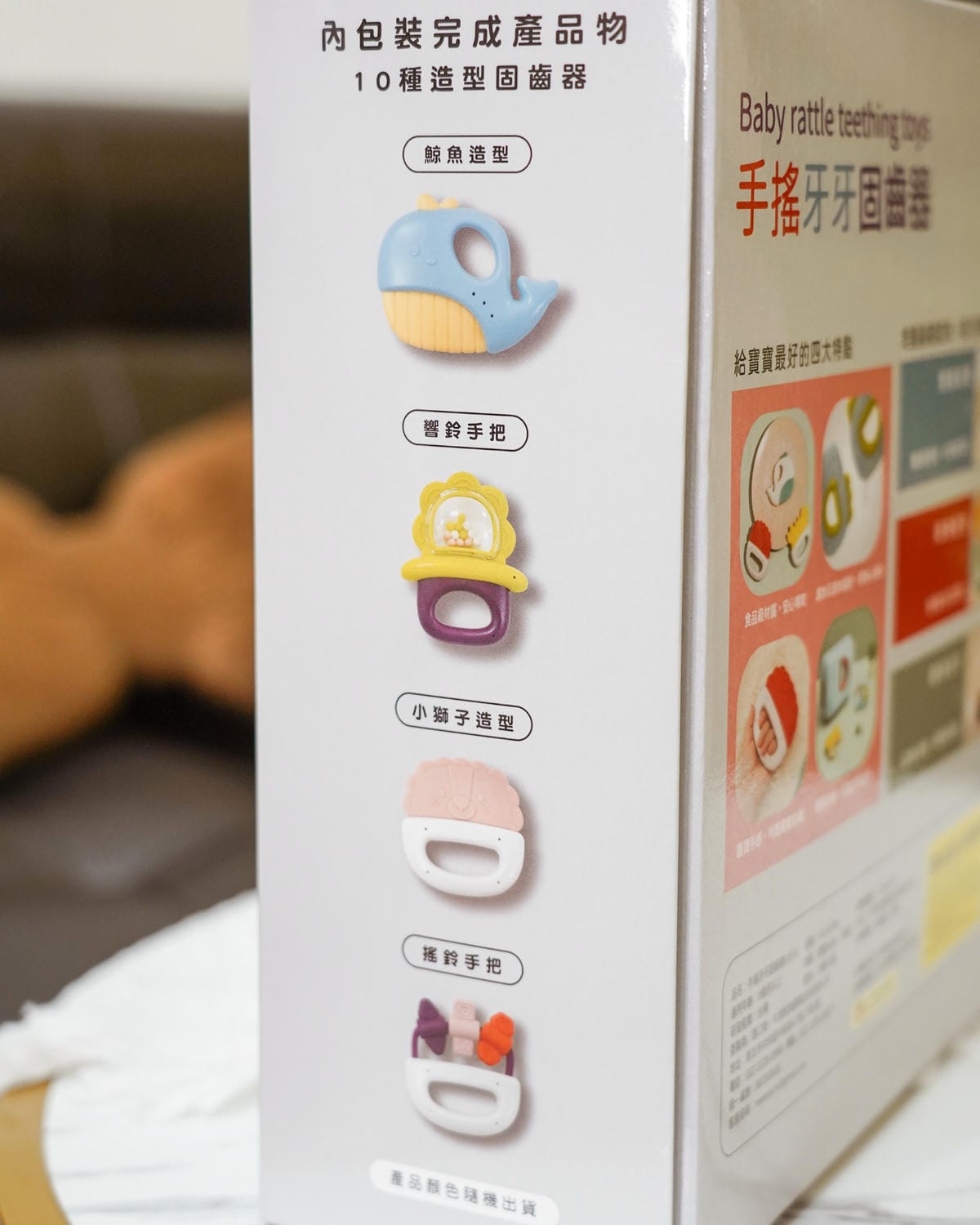 小牛津 育兒安撫神器開箱 365帽T熊故事機 布書 固齒器 企鵝寶貝 獨家首團114結團48.jpg 小牛津 育兒安撫神器開箱 365帽T熊故事機 布書 固齒器 企鵝寶貝 獨家首團114結團48.jpg