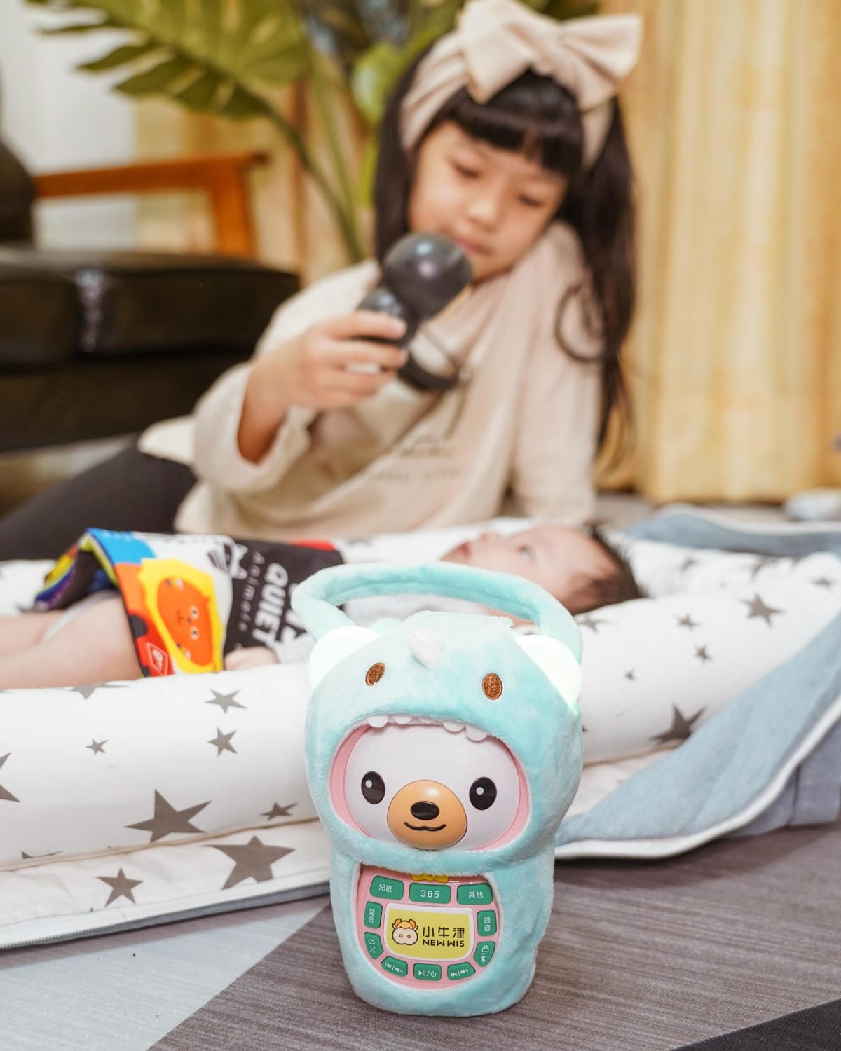 小牛津 育兒安撫神器開箱 365帽T熊故事機 布書 固齒器 企鵝寶貝 獨家首團114結團18.jpg 小牛津 育兒安撫神器開箱 365帽T熊故事機 布書 固齒器 企鵝寶貝 獨家首團114結團18.jpg