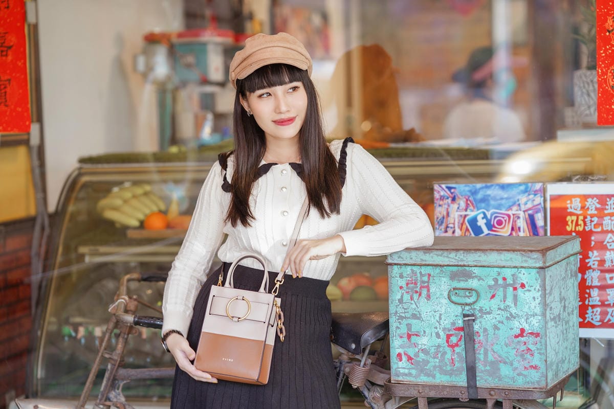 S’AIME東京企劃 2022新款推薦 真皮樂圈撞色直式小方包 小樂吳思賢藝人代言款 手機手腕包卡片零錢夾4.JPG S’AIME東京企劃 2022新款推薦 真皮樂圈撞色直式小方包 小樂吳思賢藝人代言款 手機手腕包卡片零錢夾4.JPG